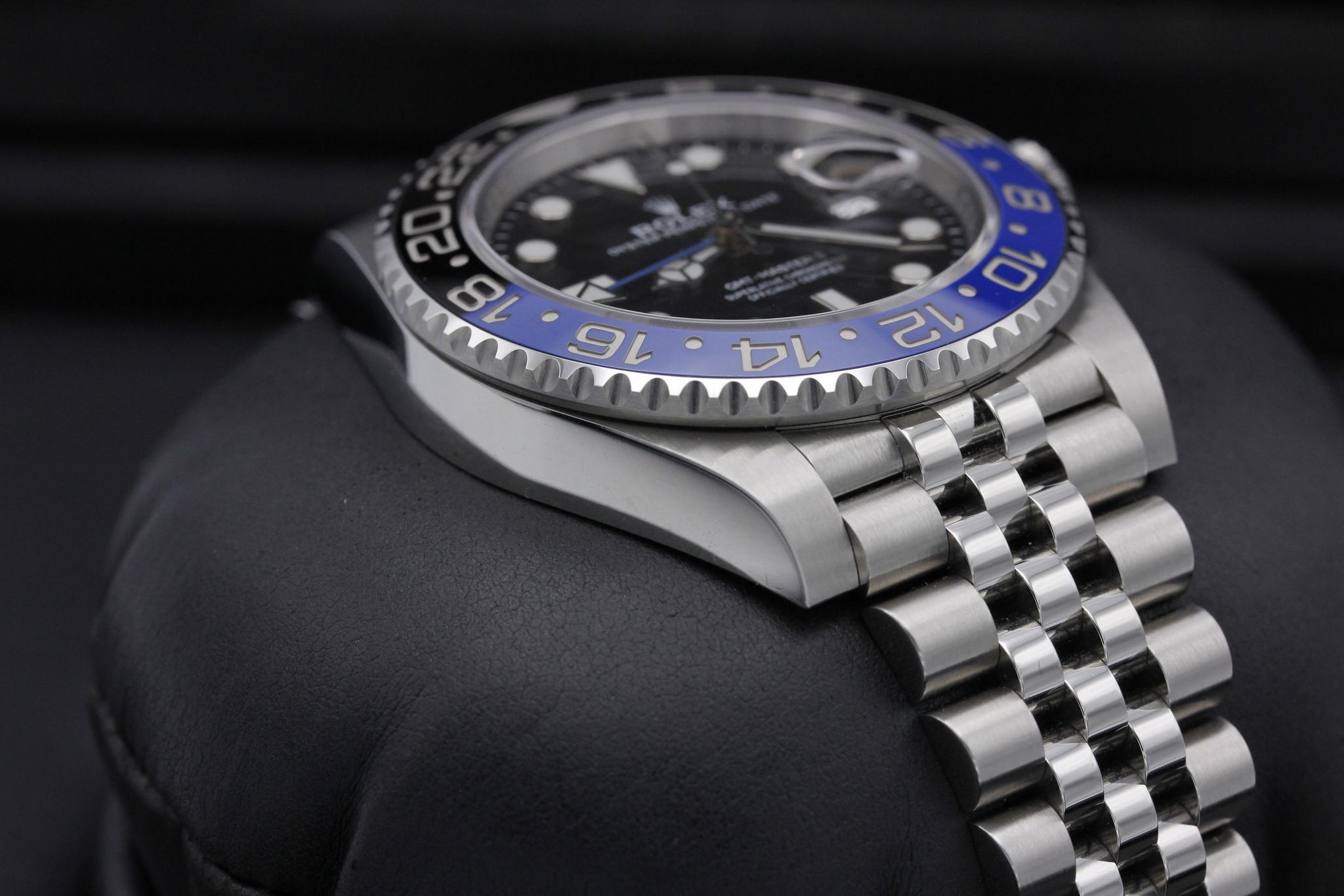 Watch Image 6