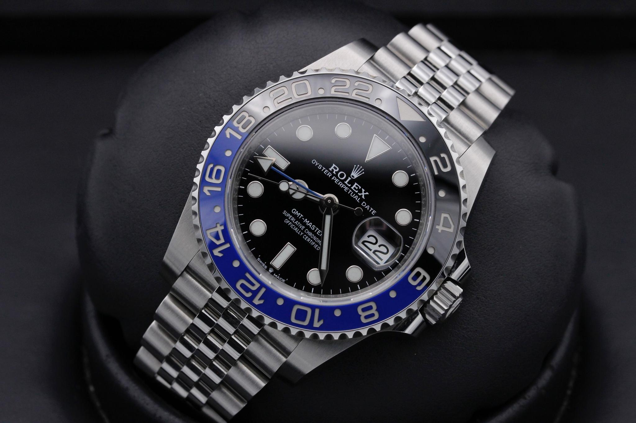 Watch Image 9