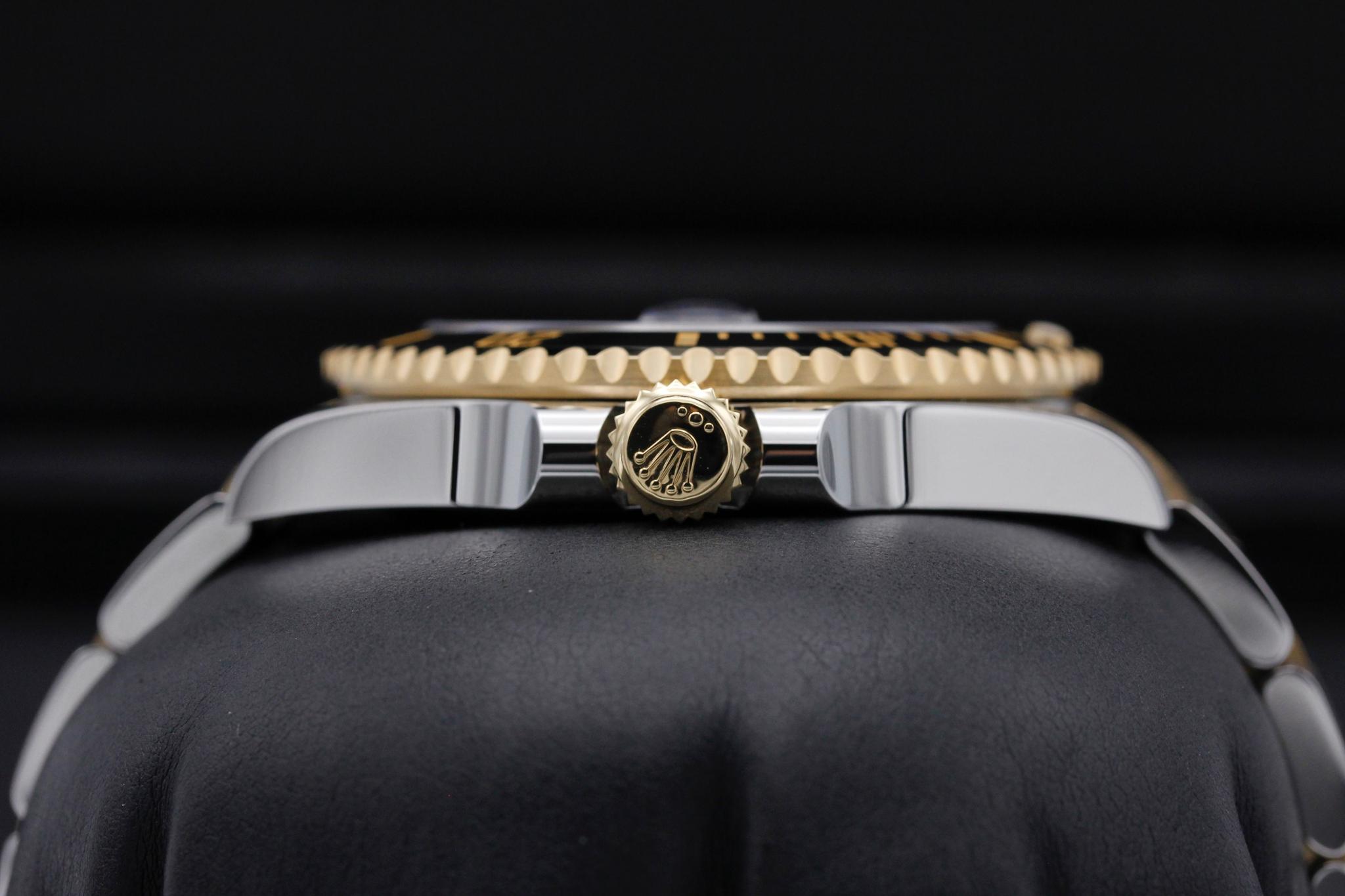 Watch Image 3