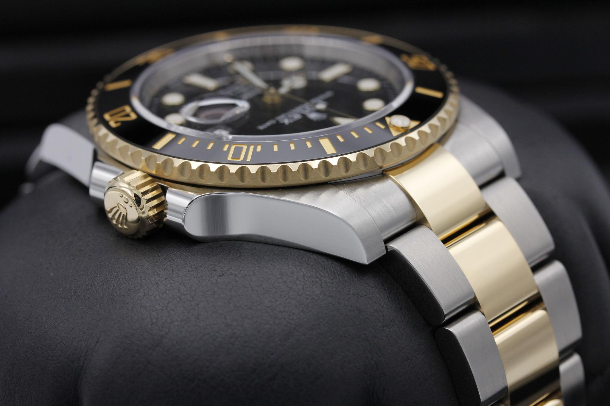 Watch Image 4