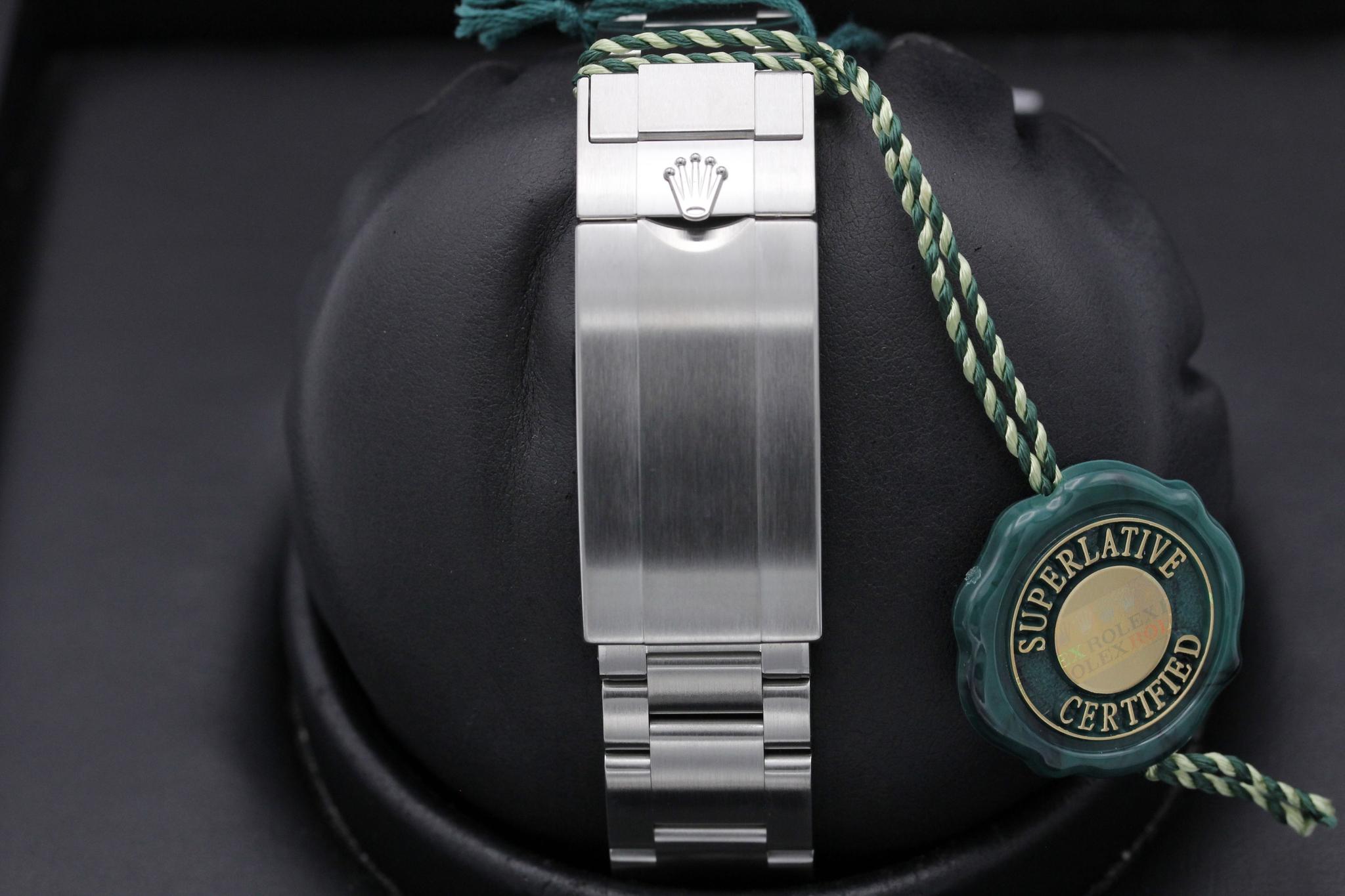 Watch Image 8