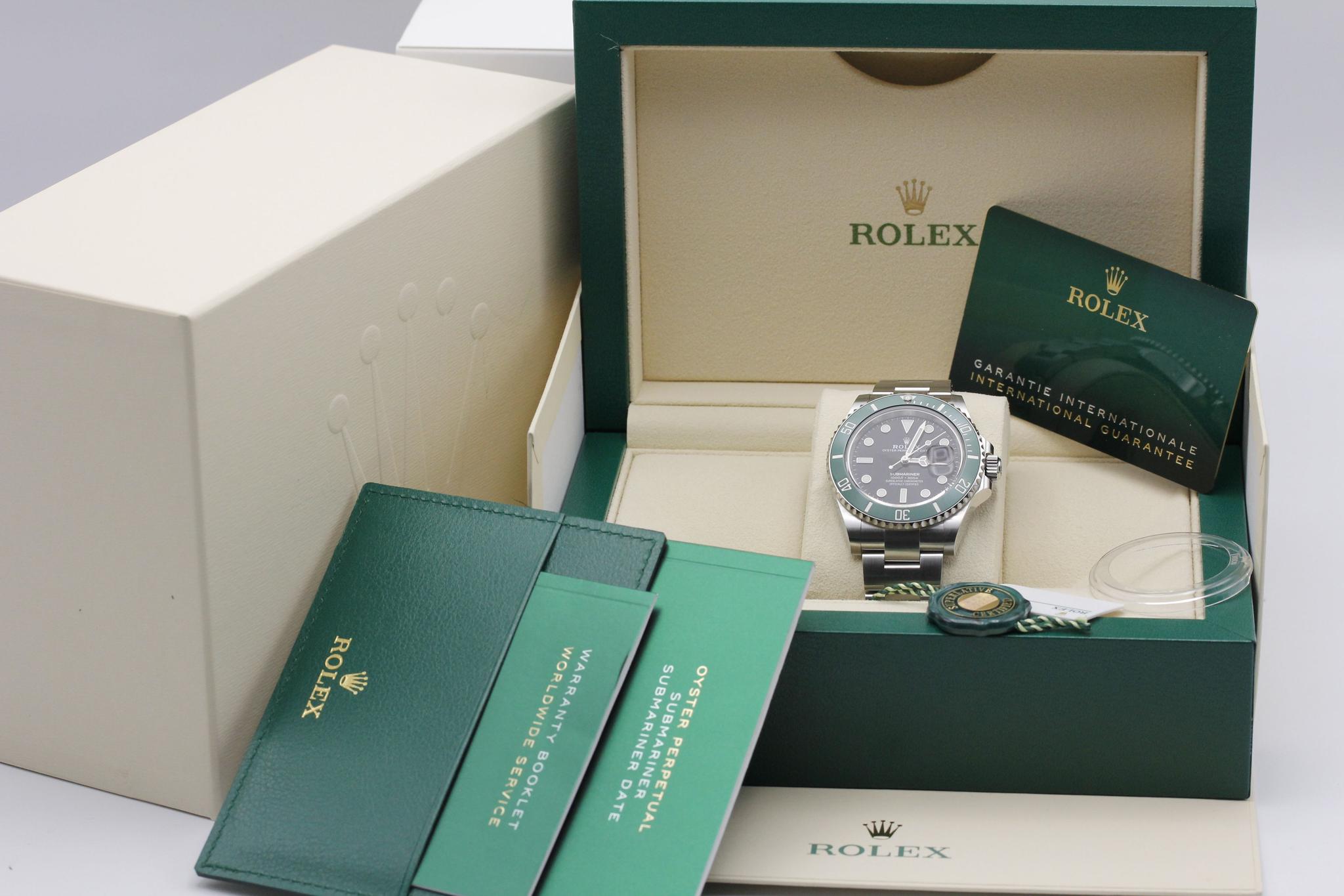 Watch Image 11