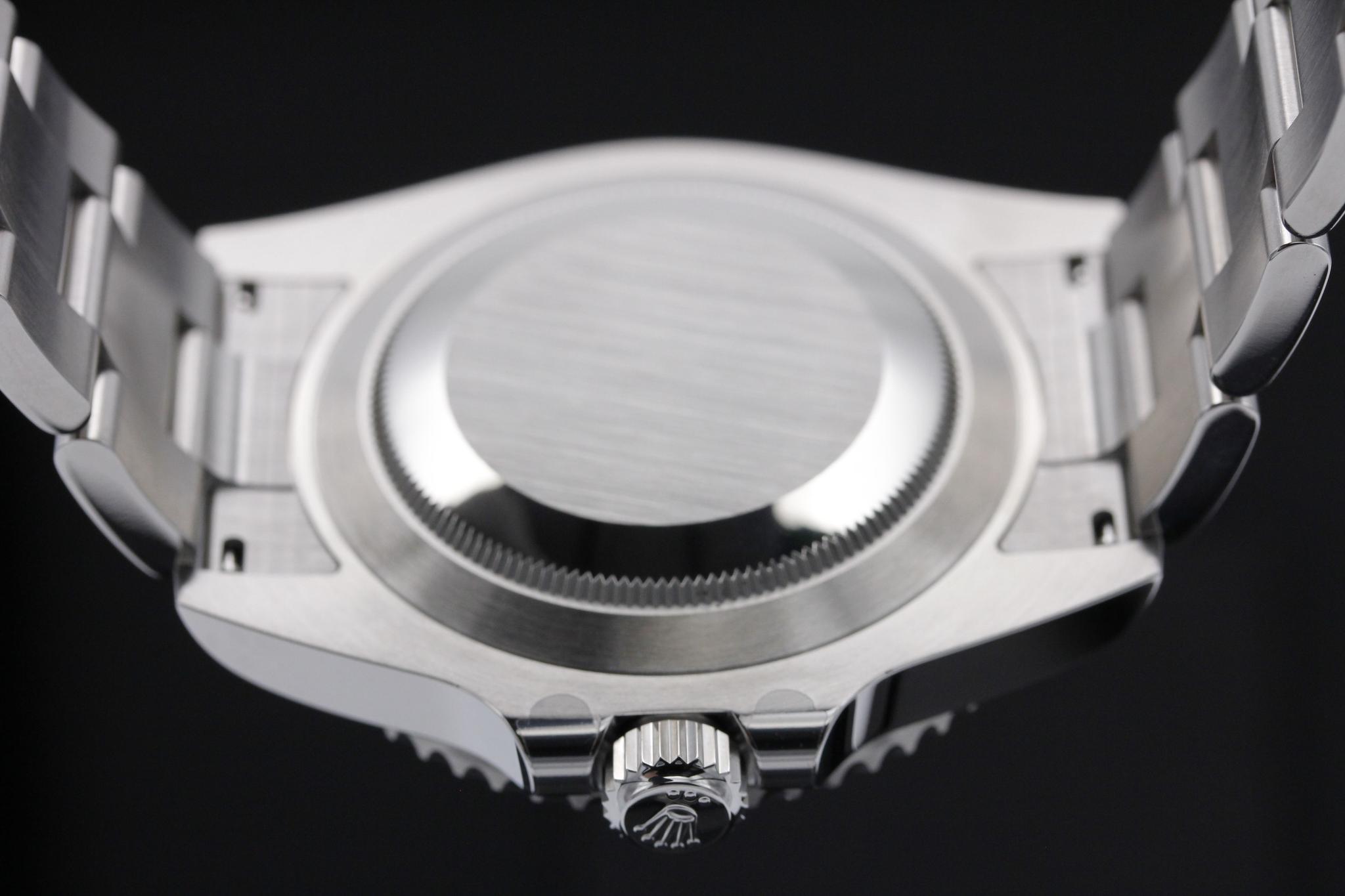 Watch Image 7