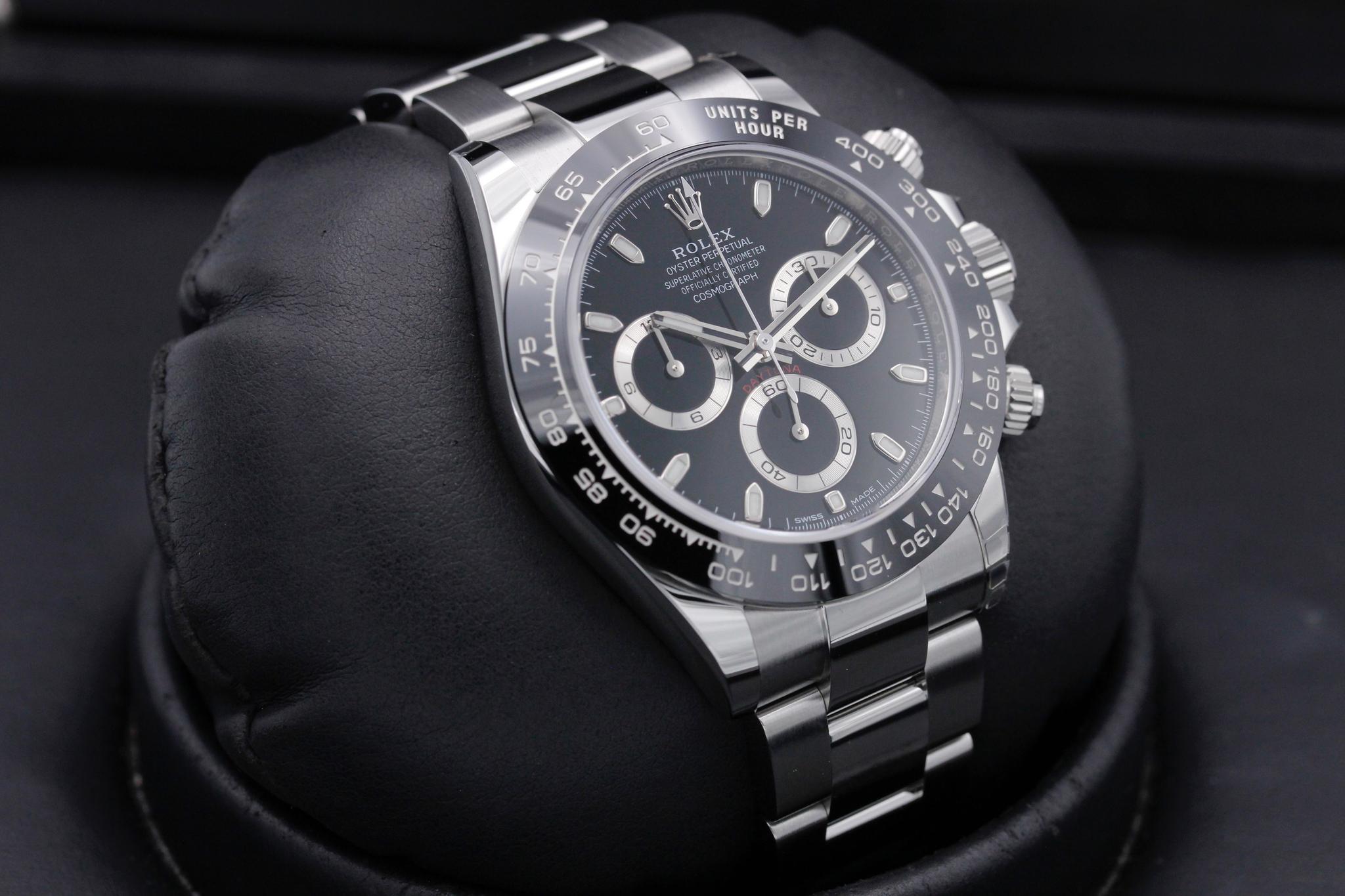 Watch Image 11
