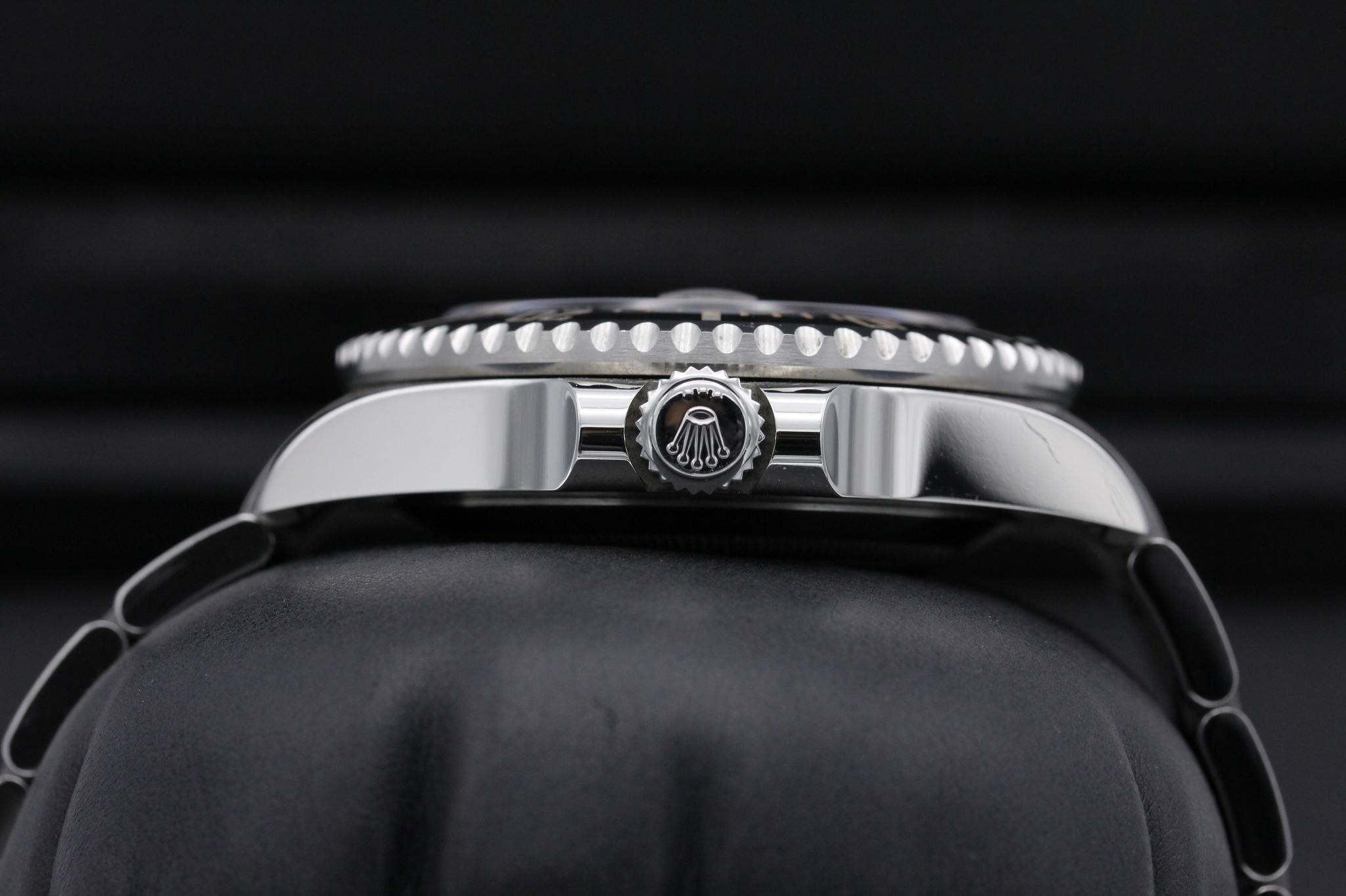 Watch Image 3
