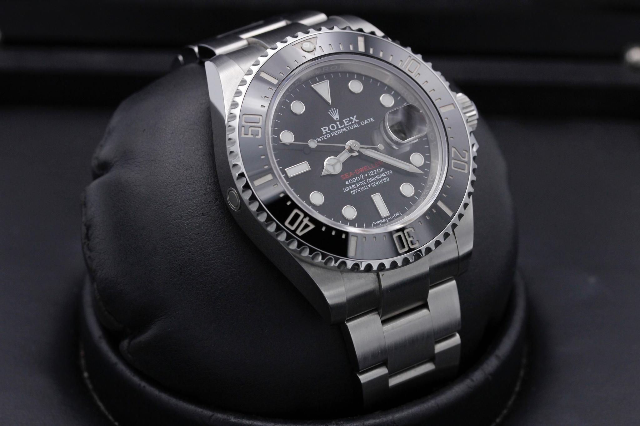 Watch Image 10