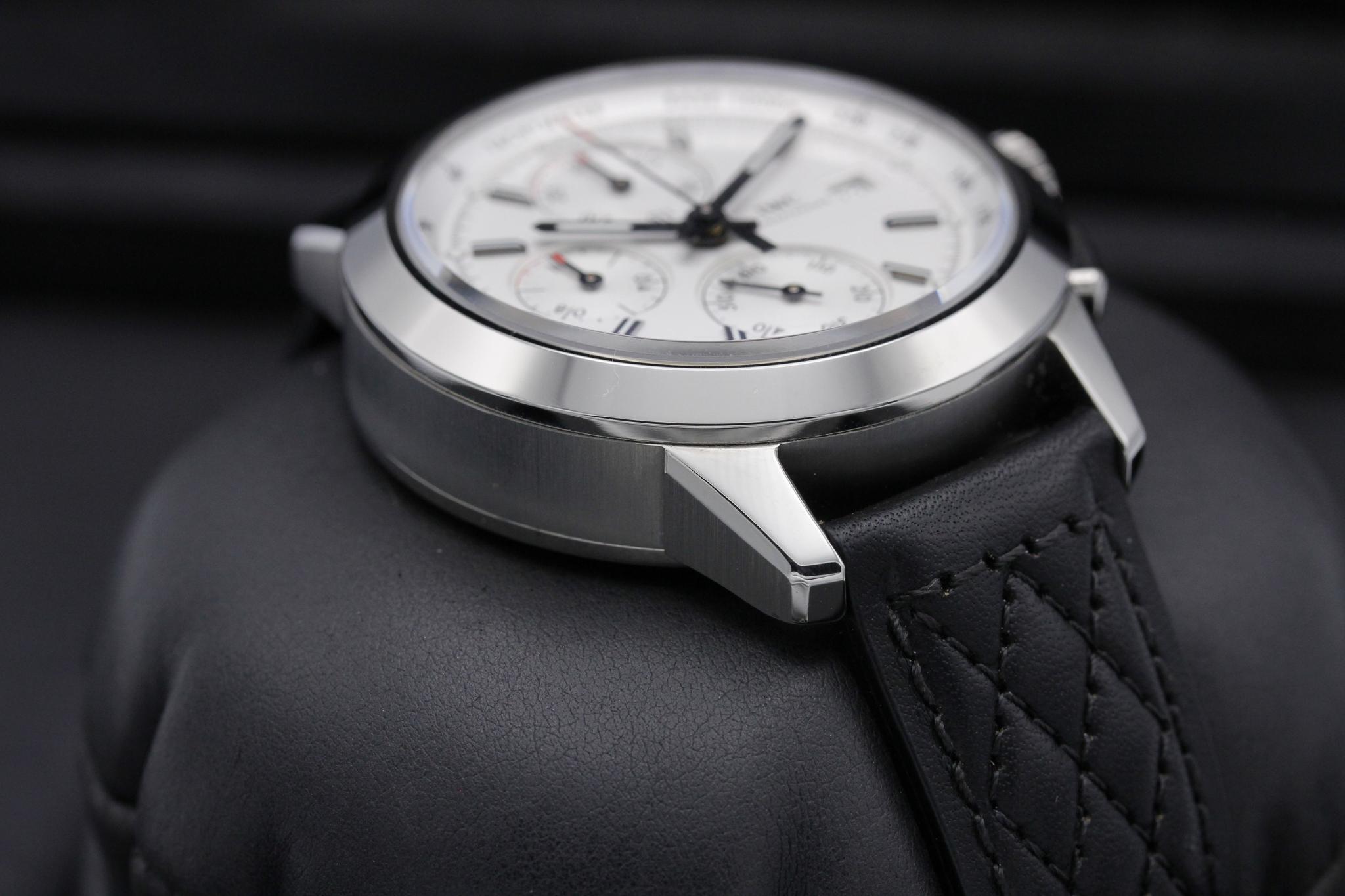 Watch Image 6