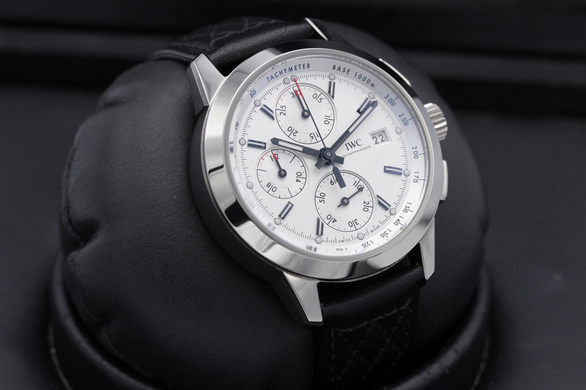 Watch Image 10