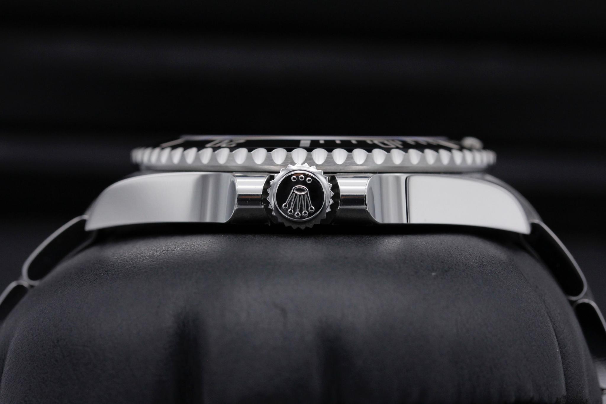 Watch Image 3