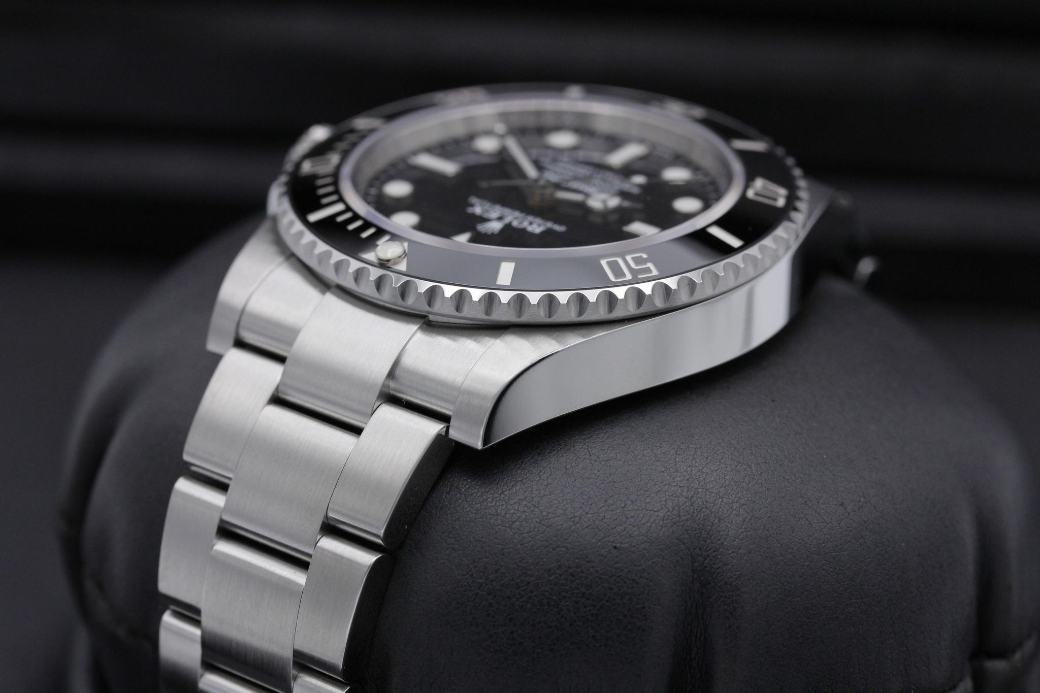 Watch Image 5