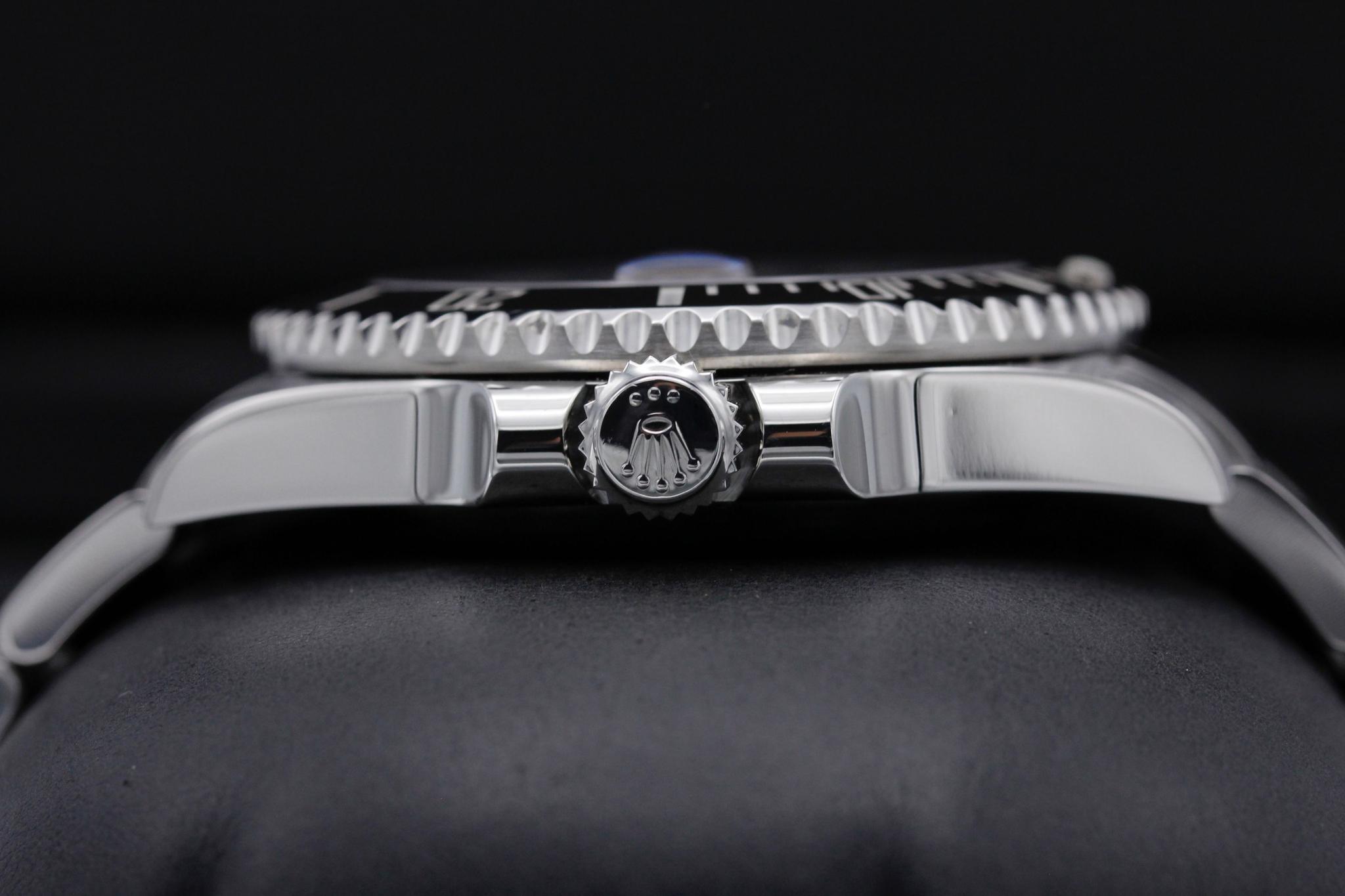 Watch Image 3