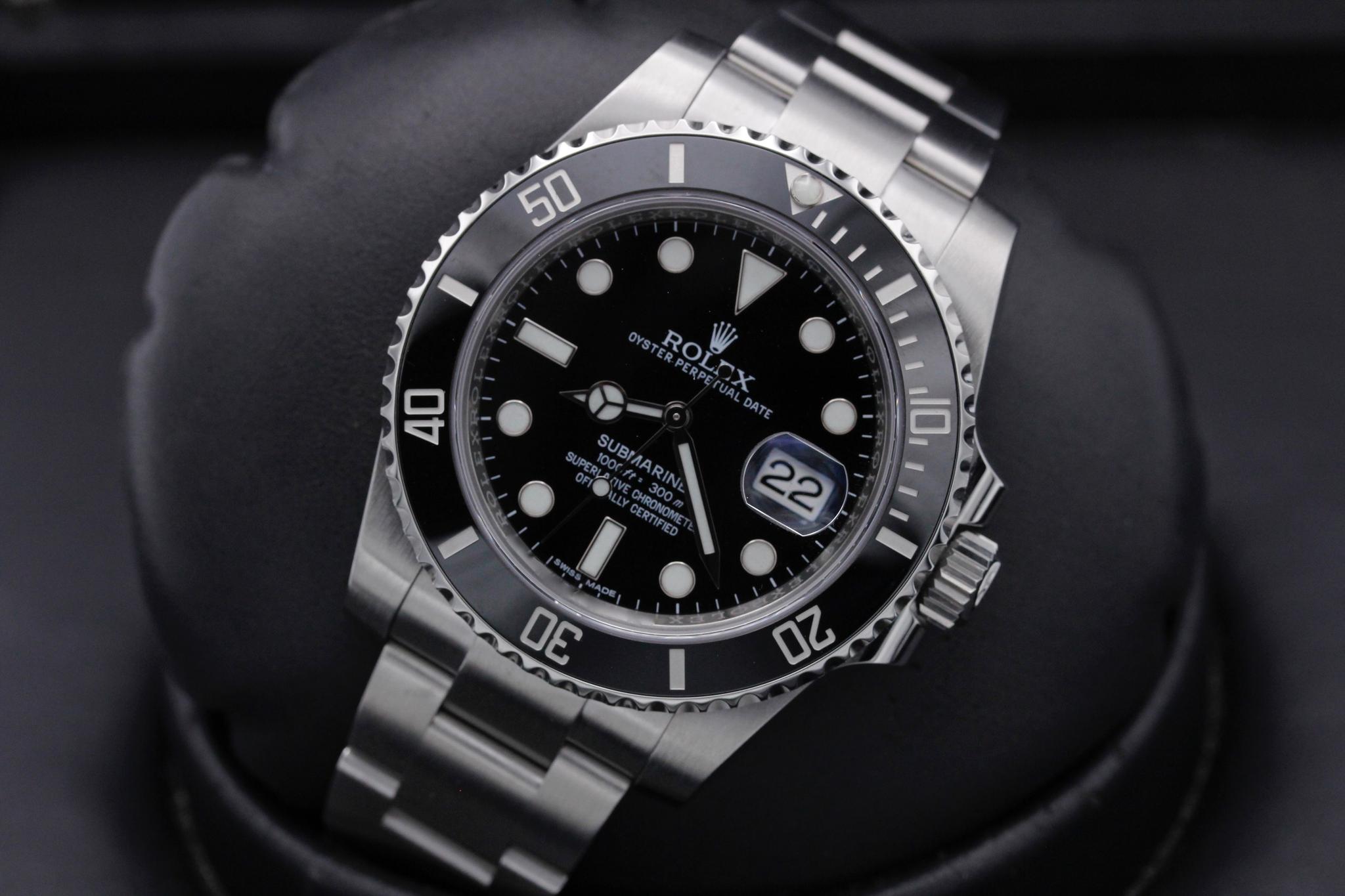 Watch Image 10