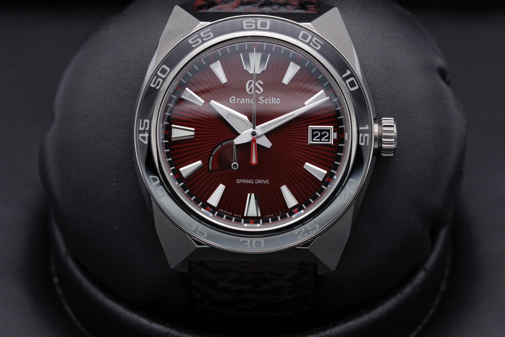 Watch Image 1