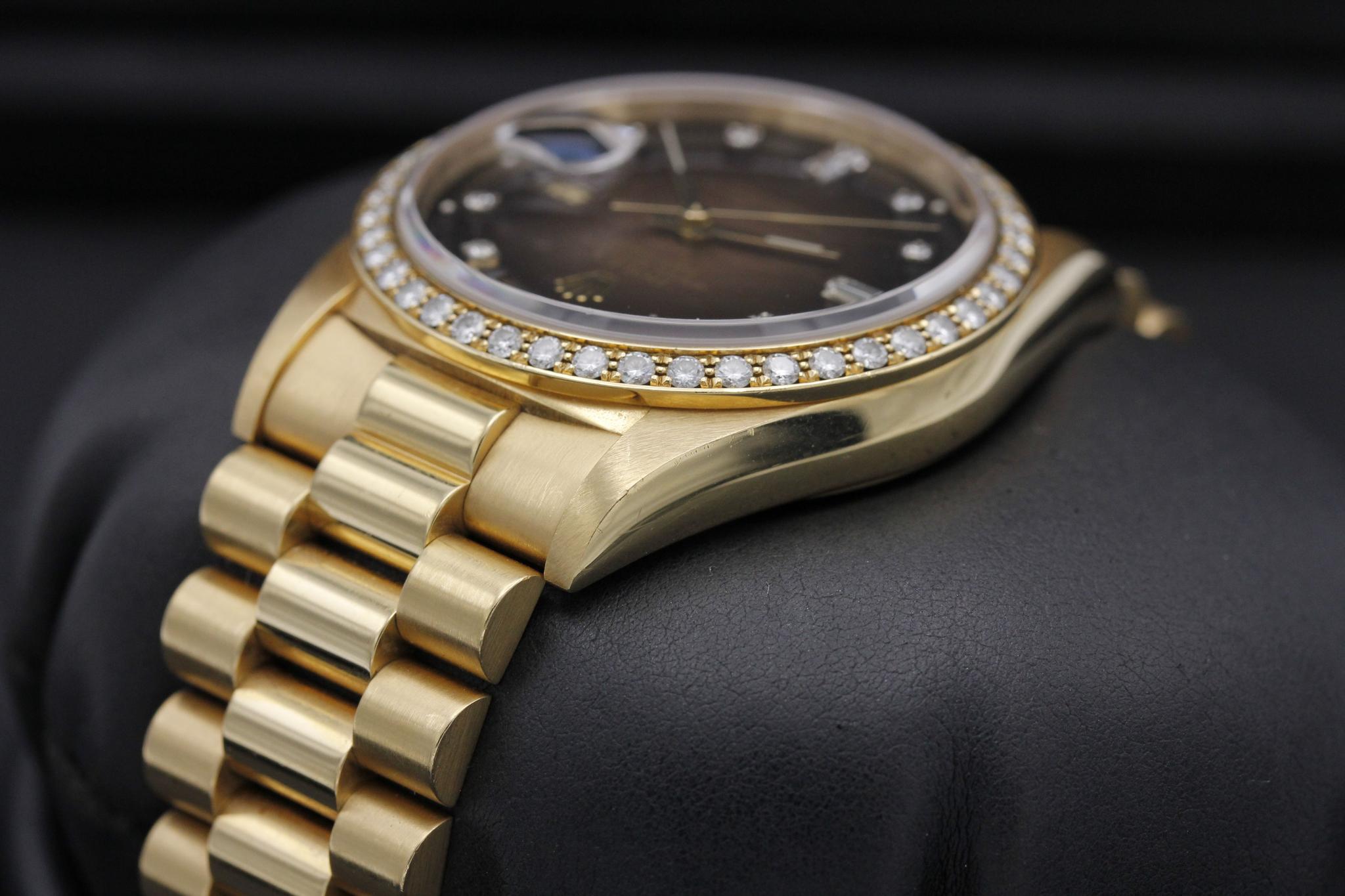 Watch Image 6