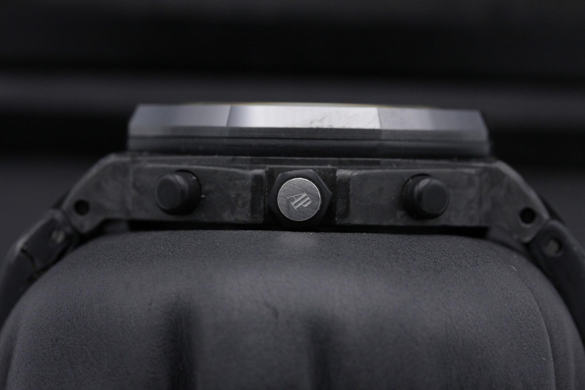 Watch Image 3