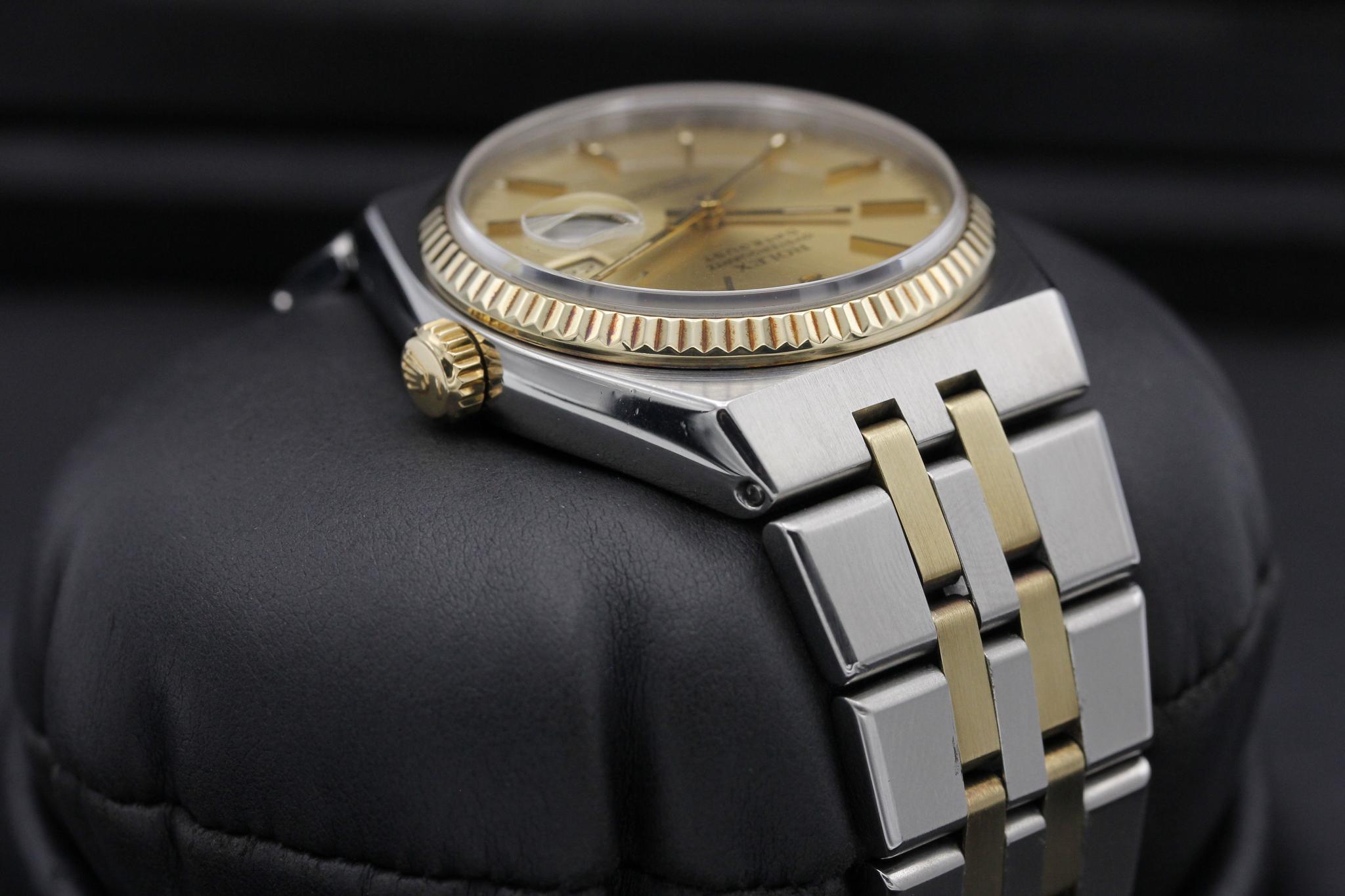 Watch Image 4