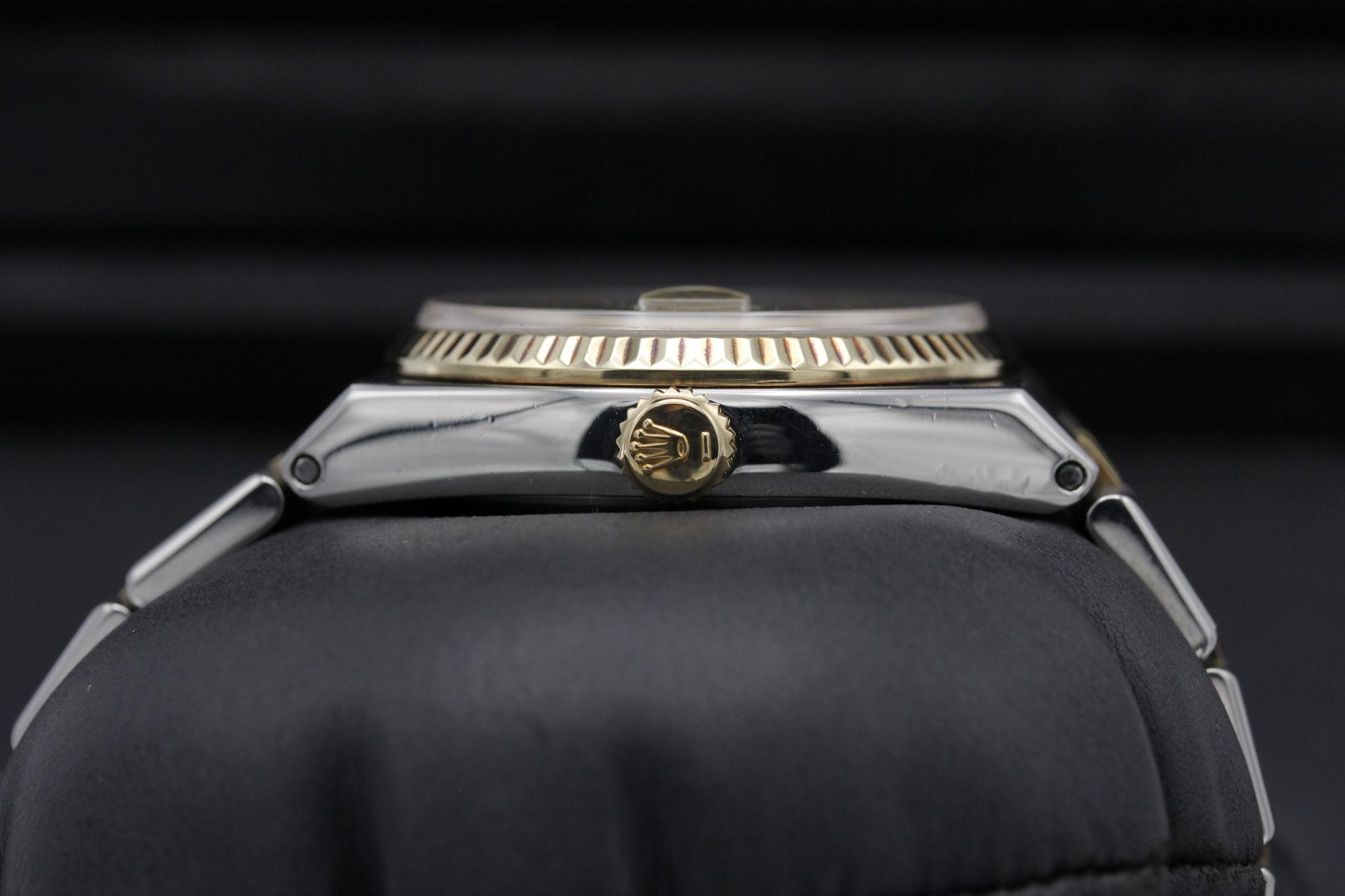 Watch Image 3