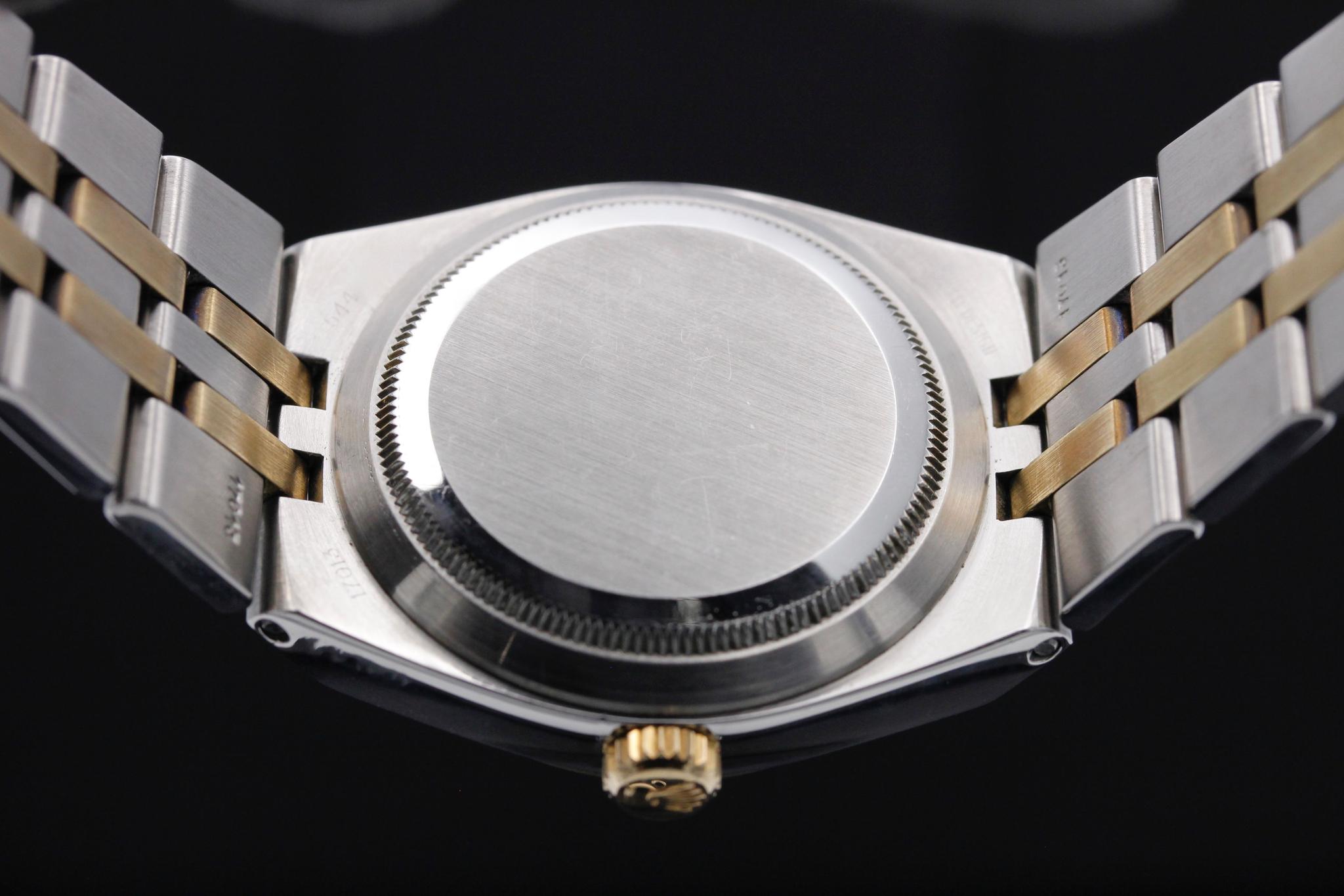 Watch Image 7