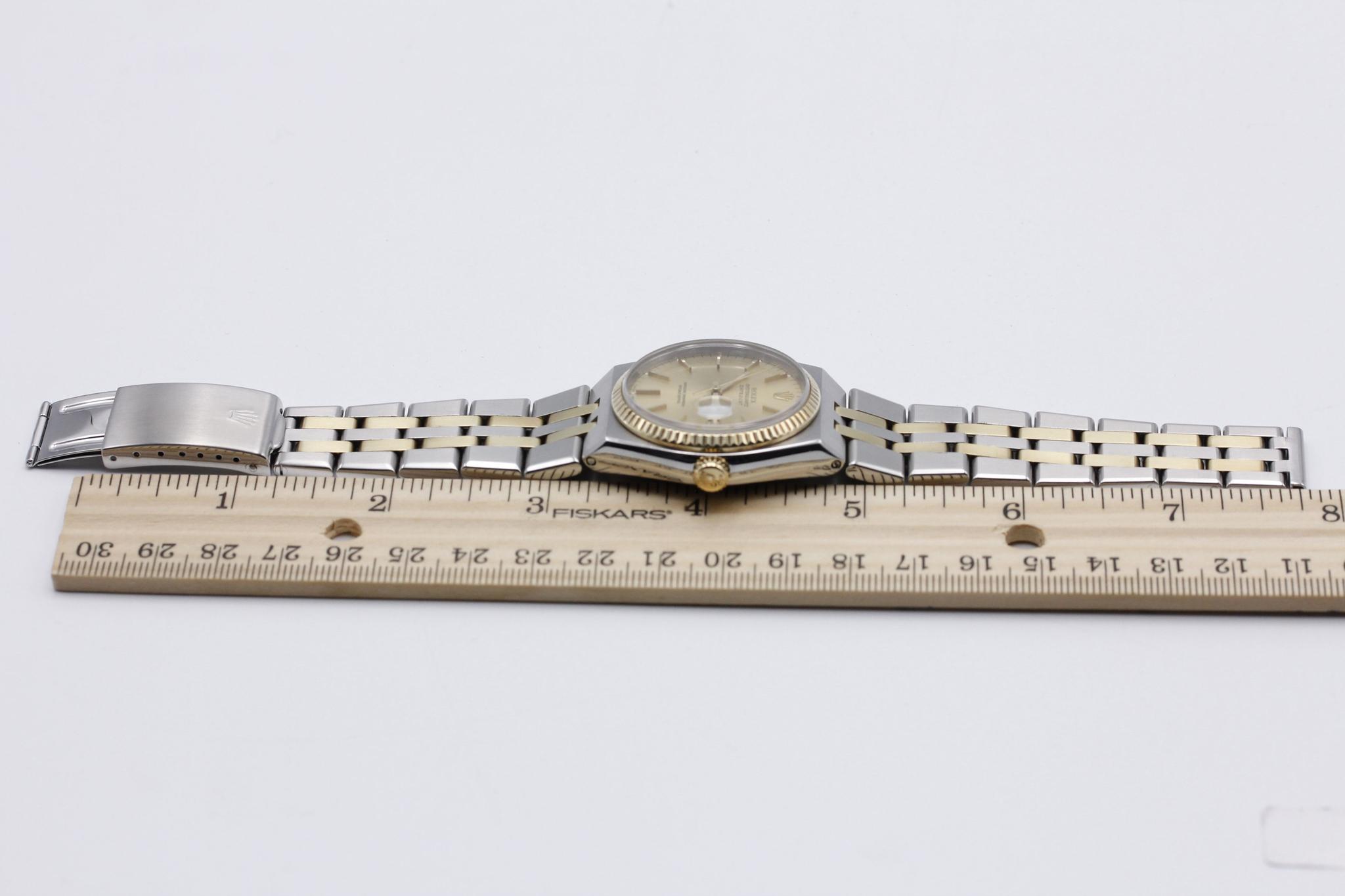Watch Image 11