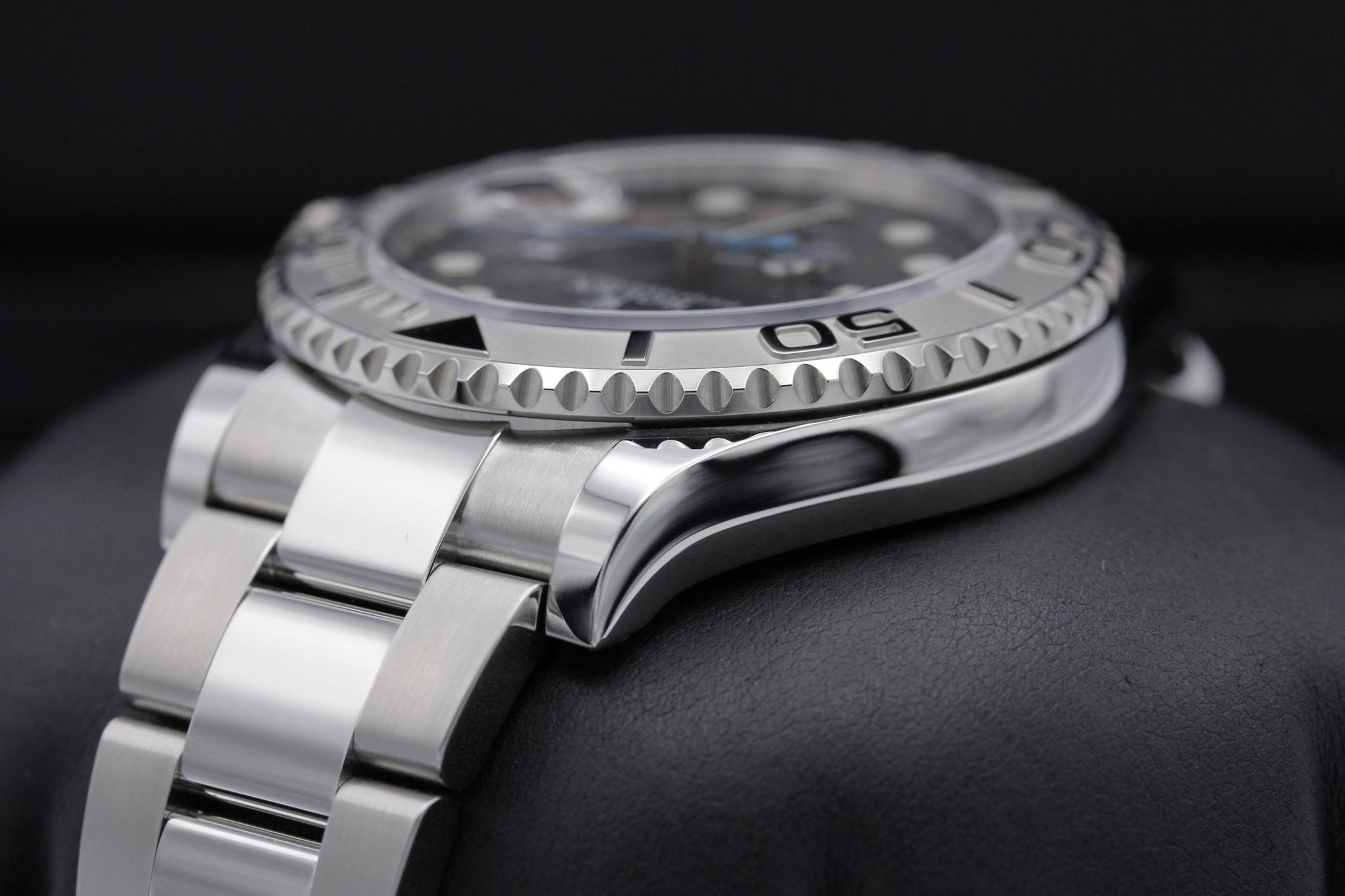 Watch Image 5