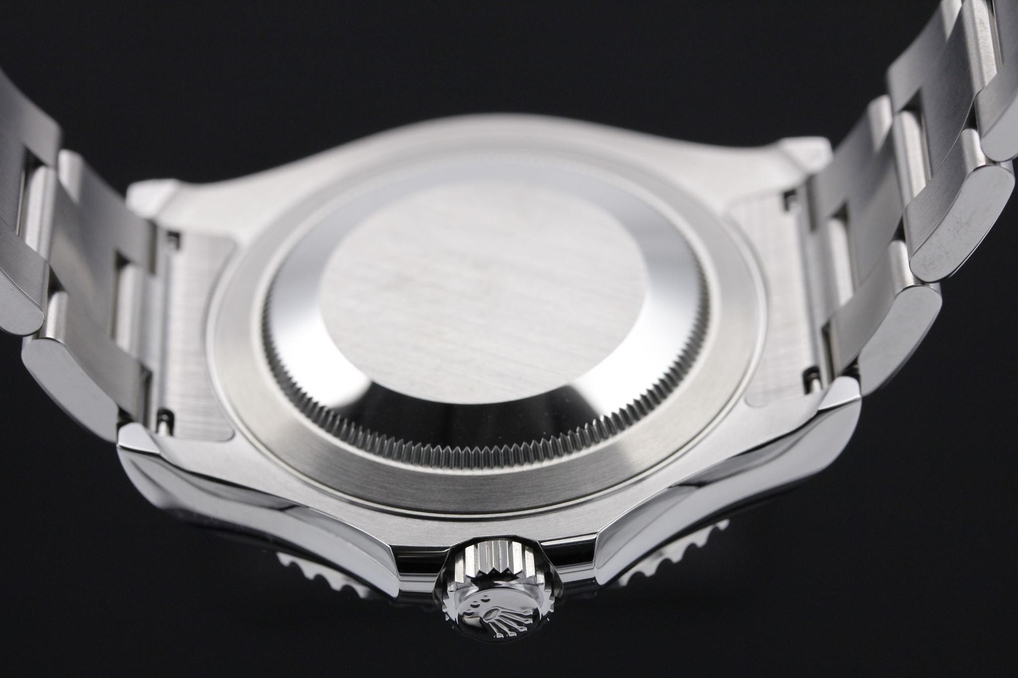 Watch Image 7