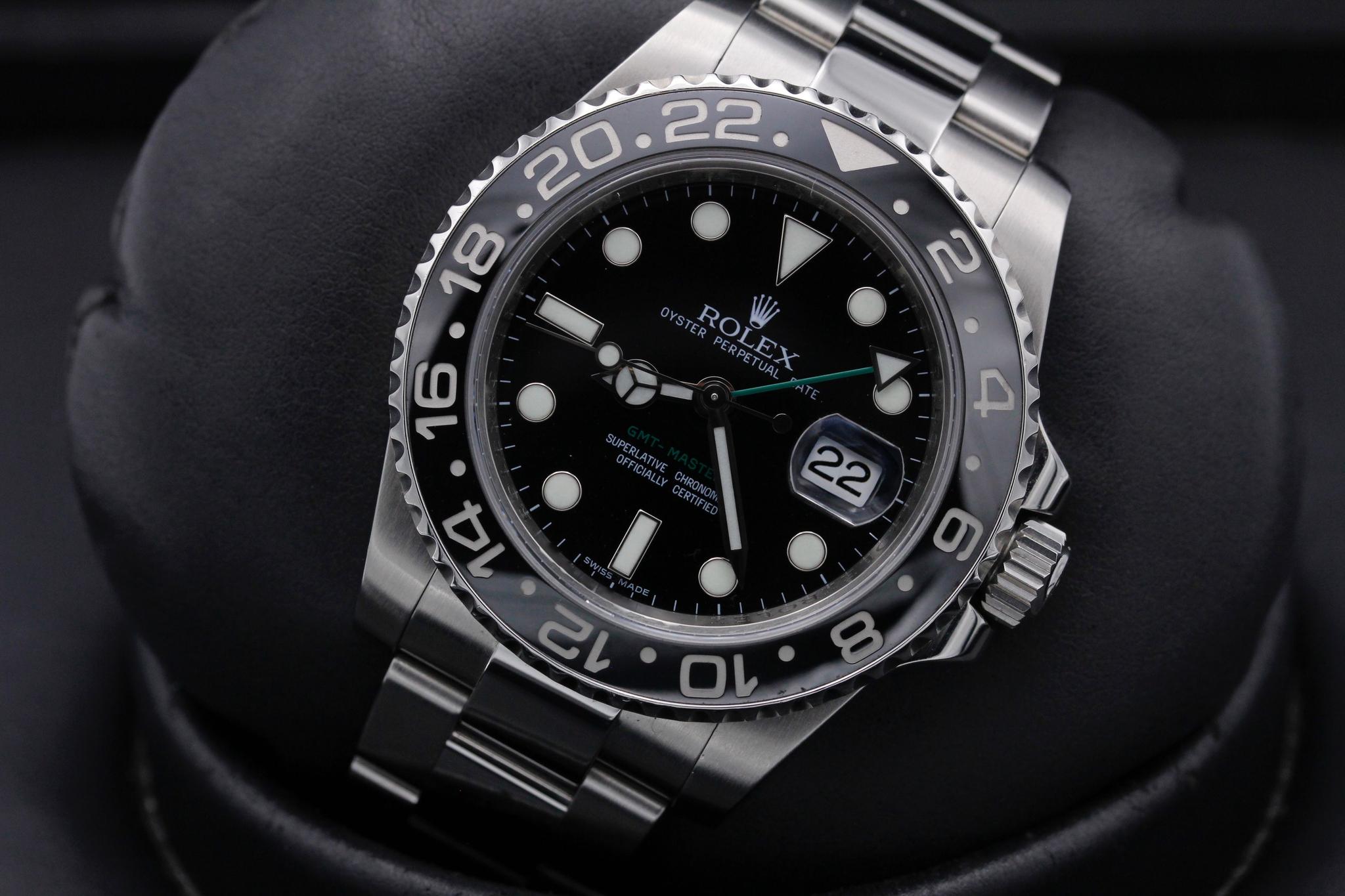 Watch Image 10