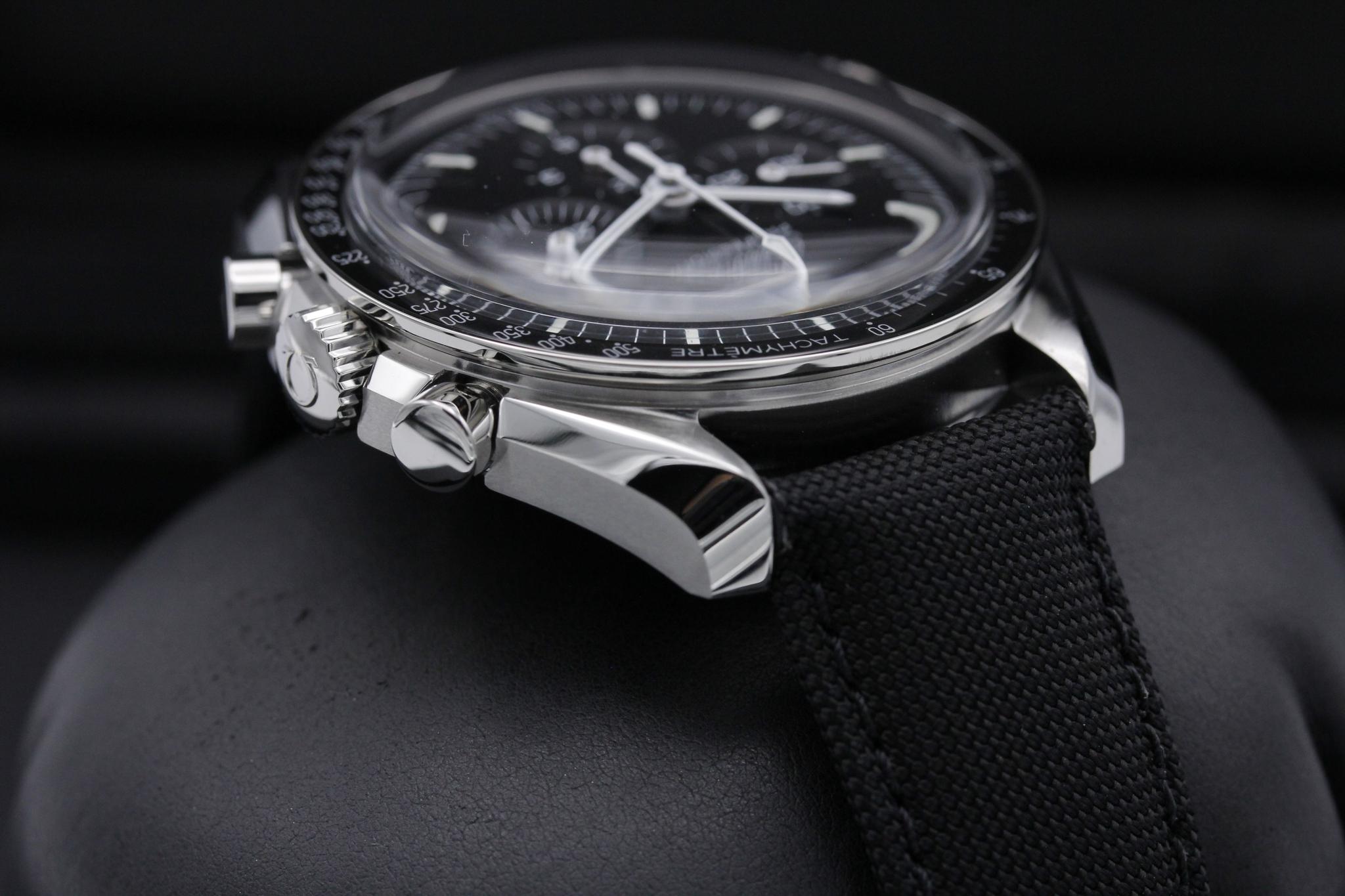 Watch Image 4
