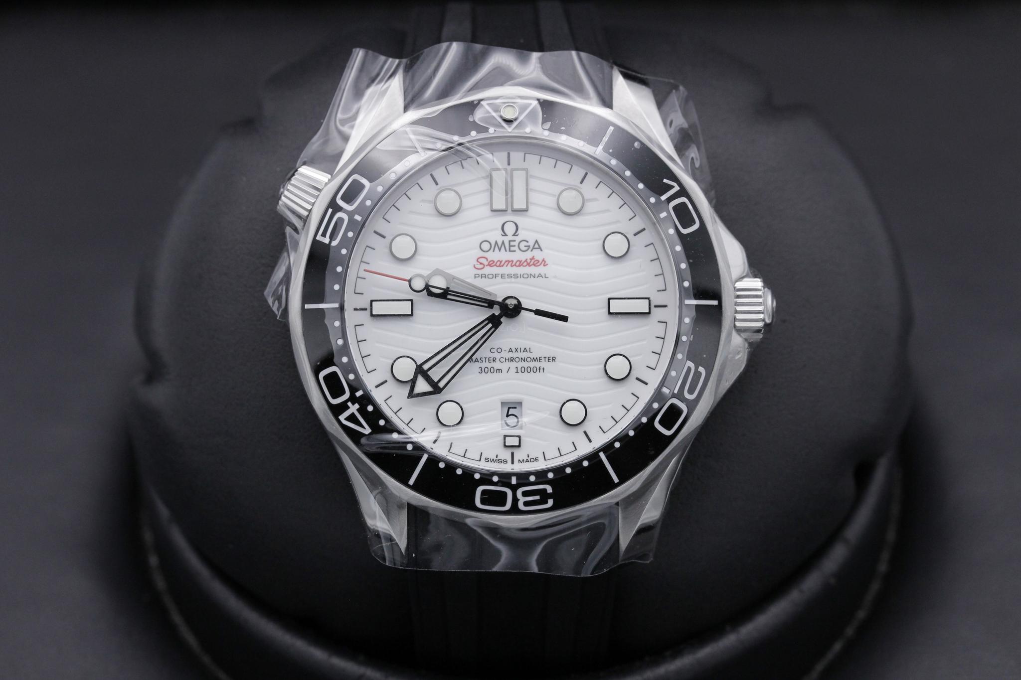 Watch Image 1