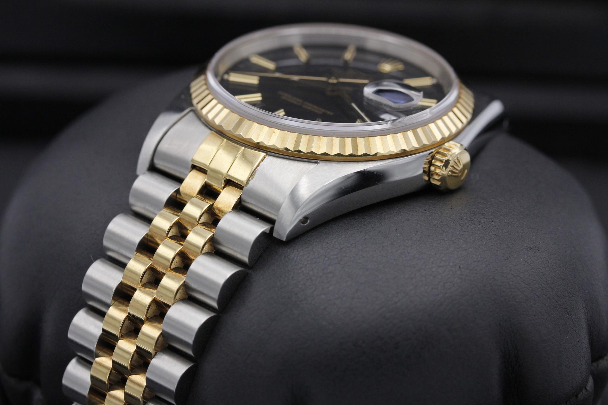 Watch Image 2
