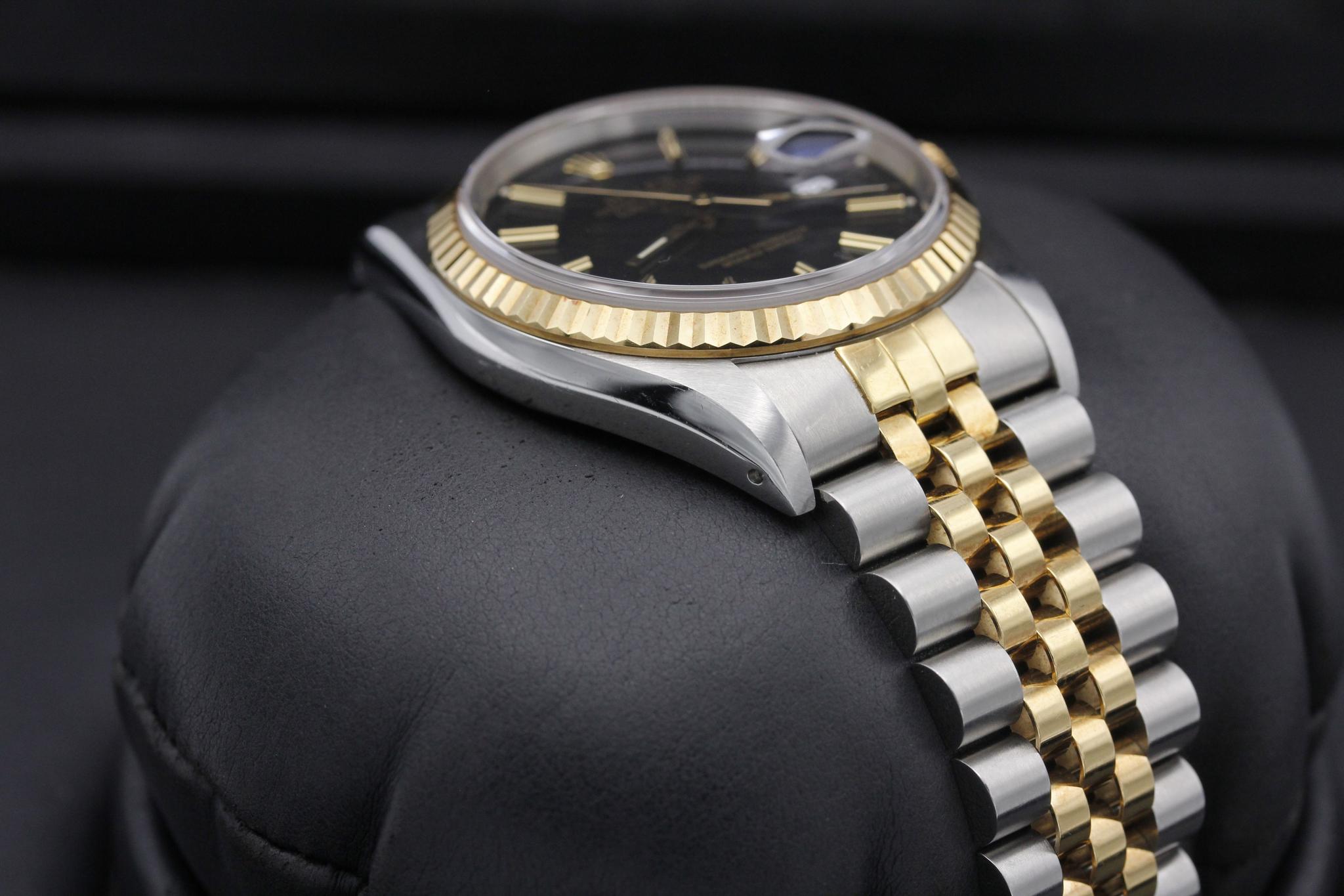 Watch Image 6