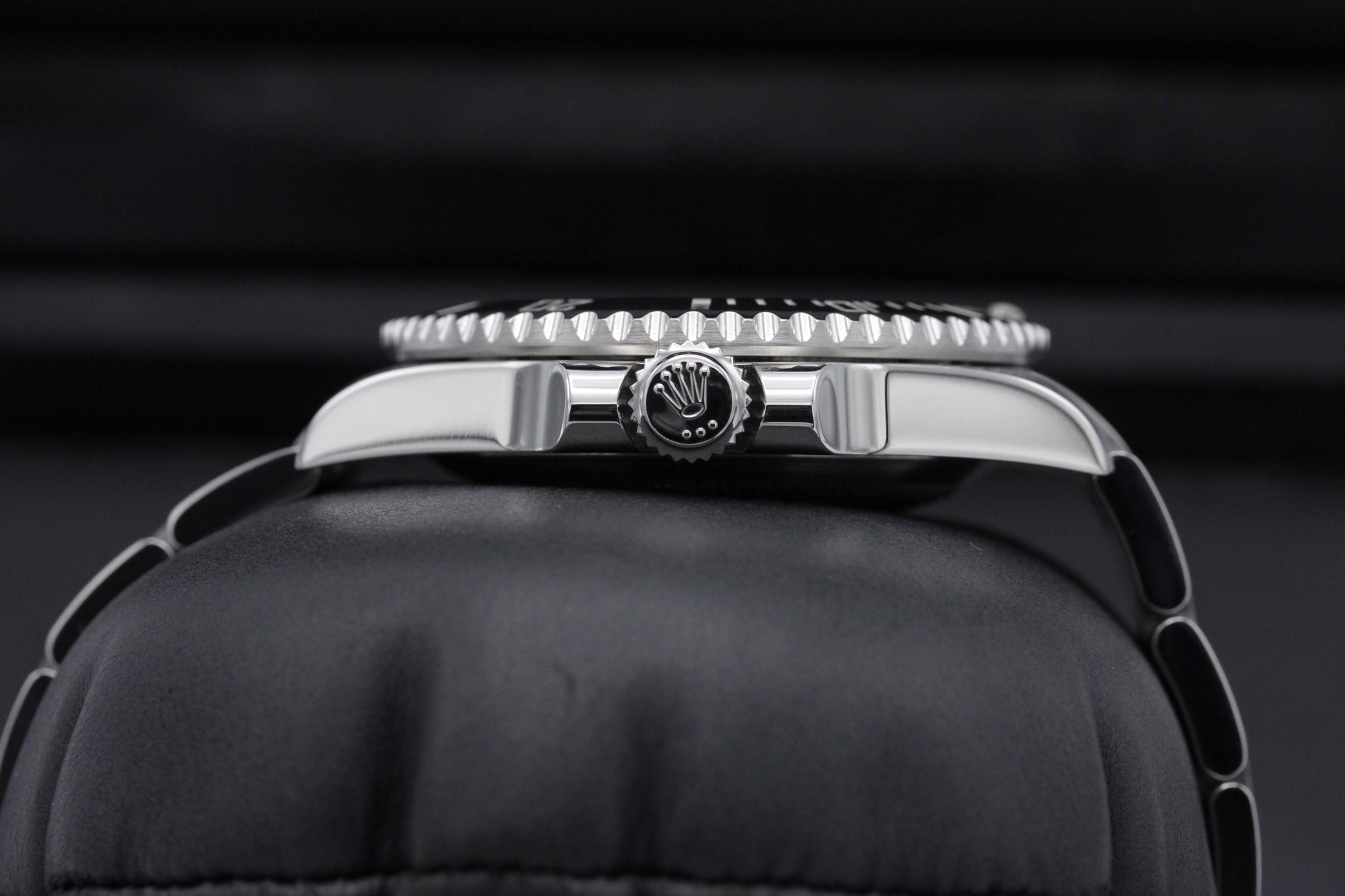 Watch Image 3