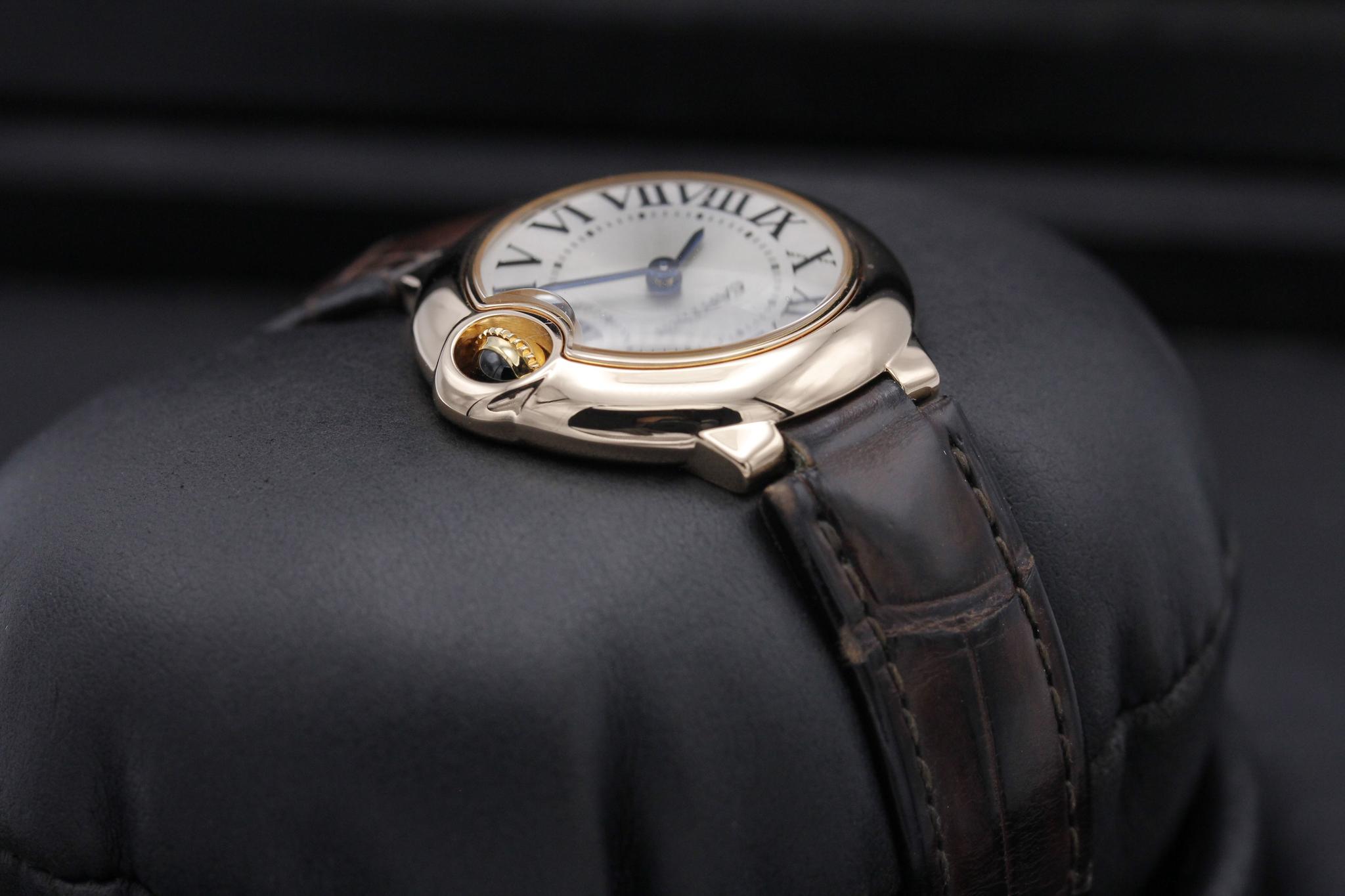 Watch Image 4