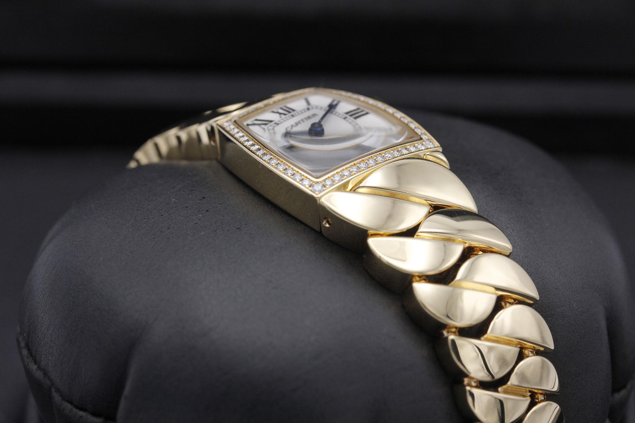 Watch Image 6