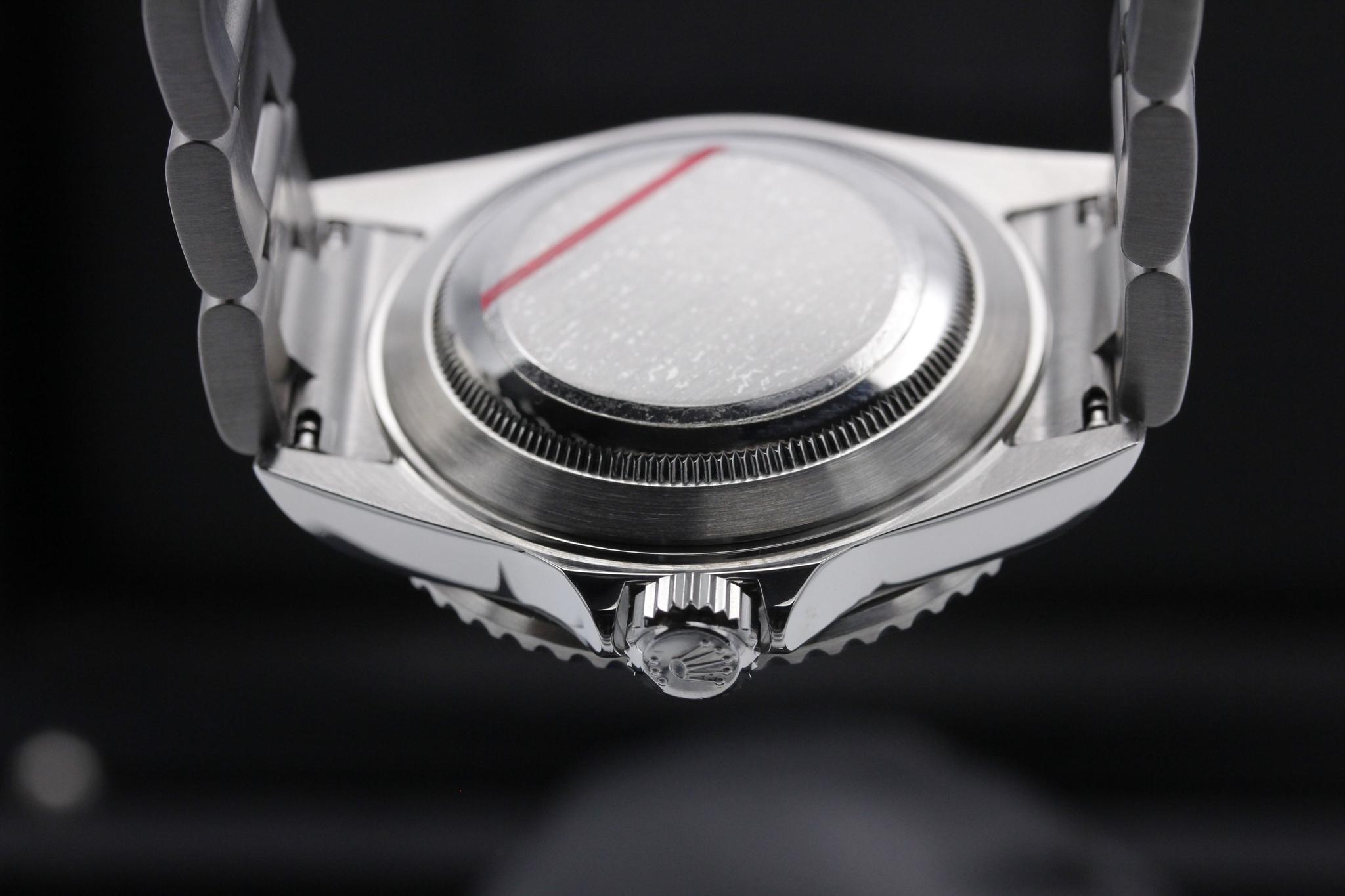 Watch Image 7