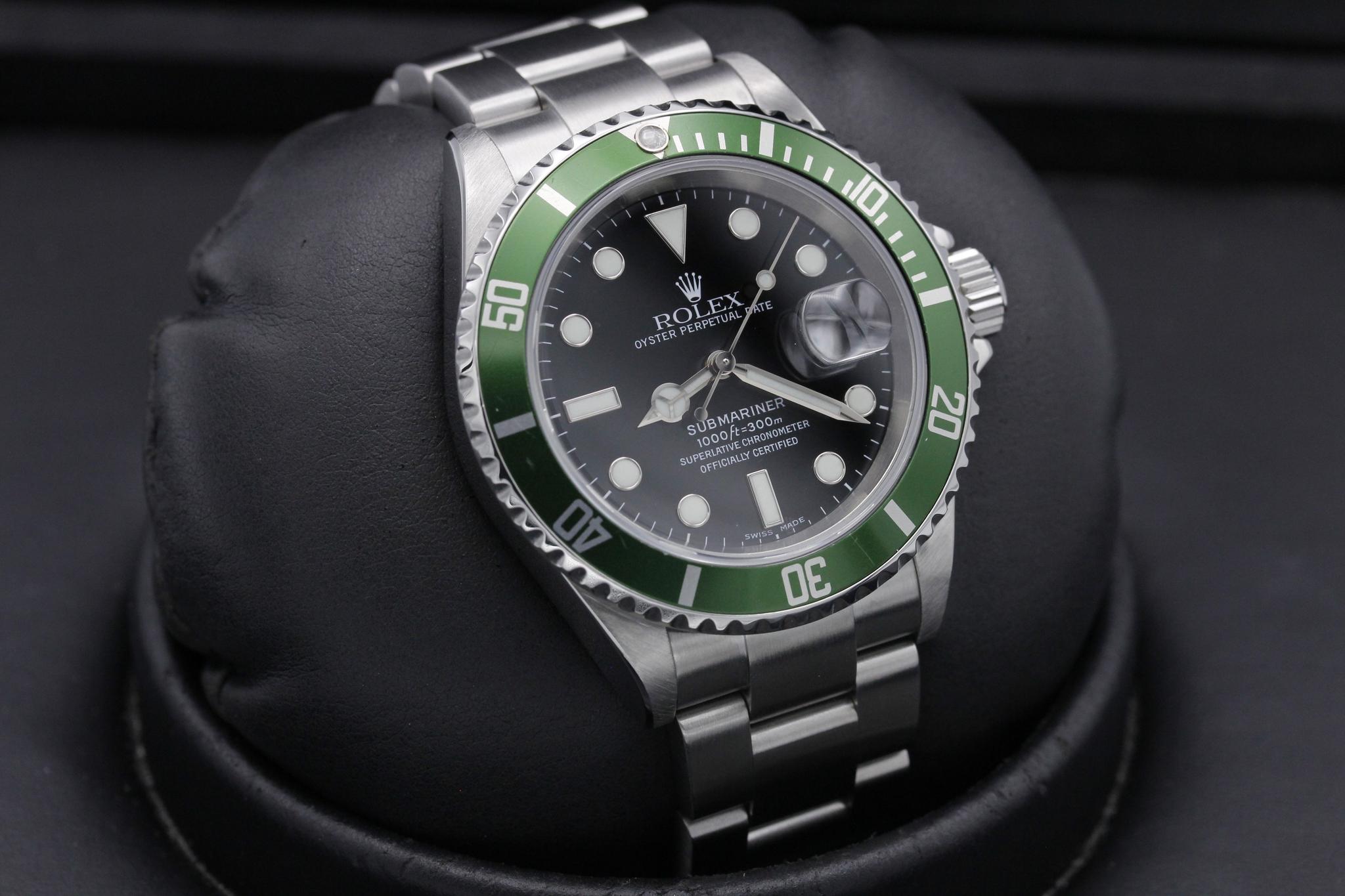 Watch Image 10