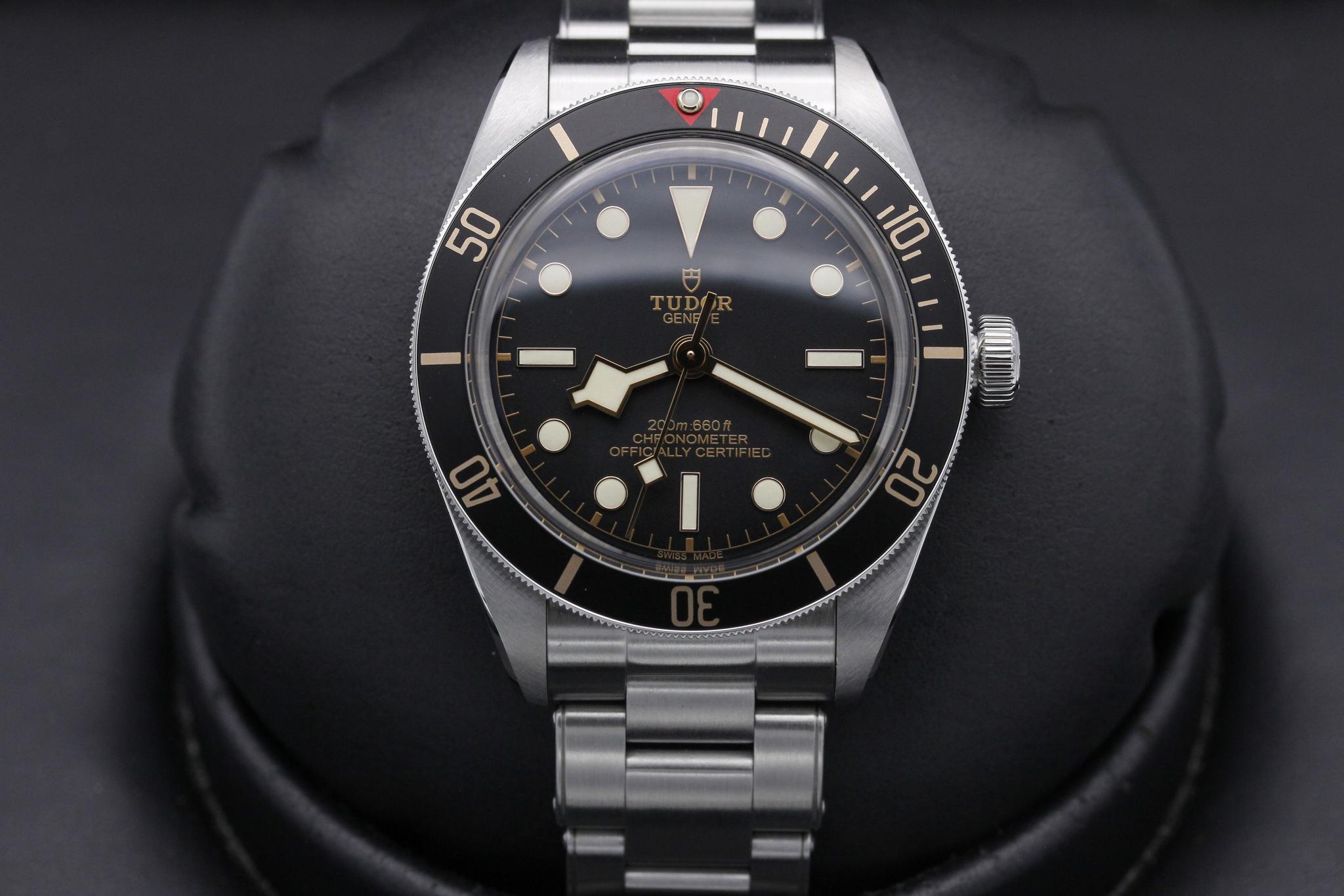 Watch Image 1