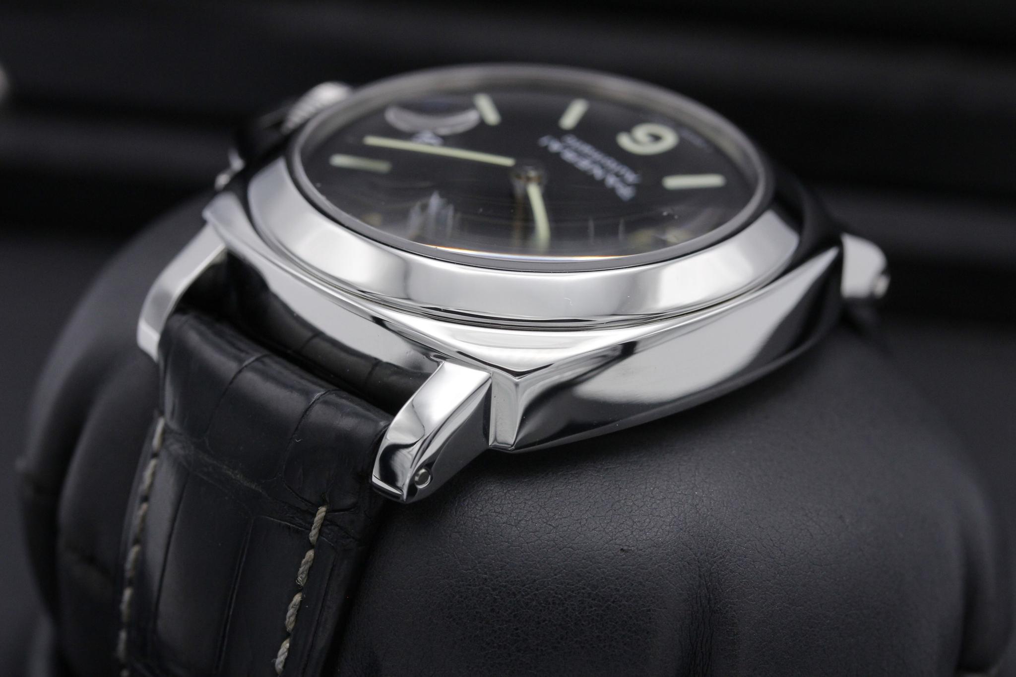 Watch Image 5