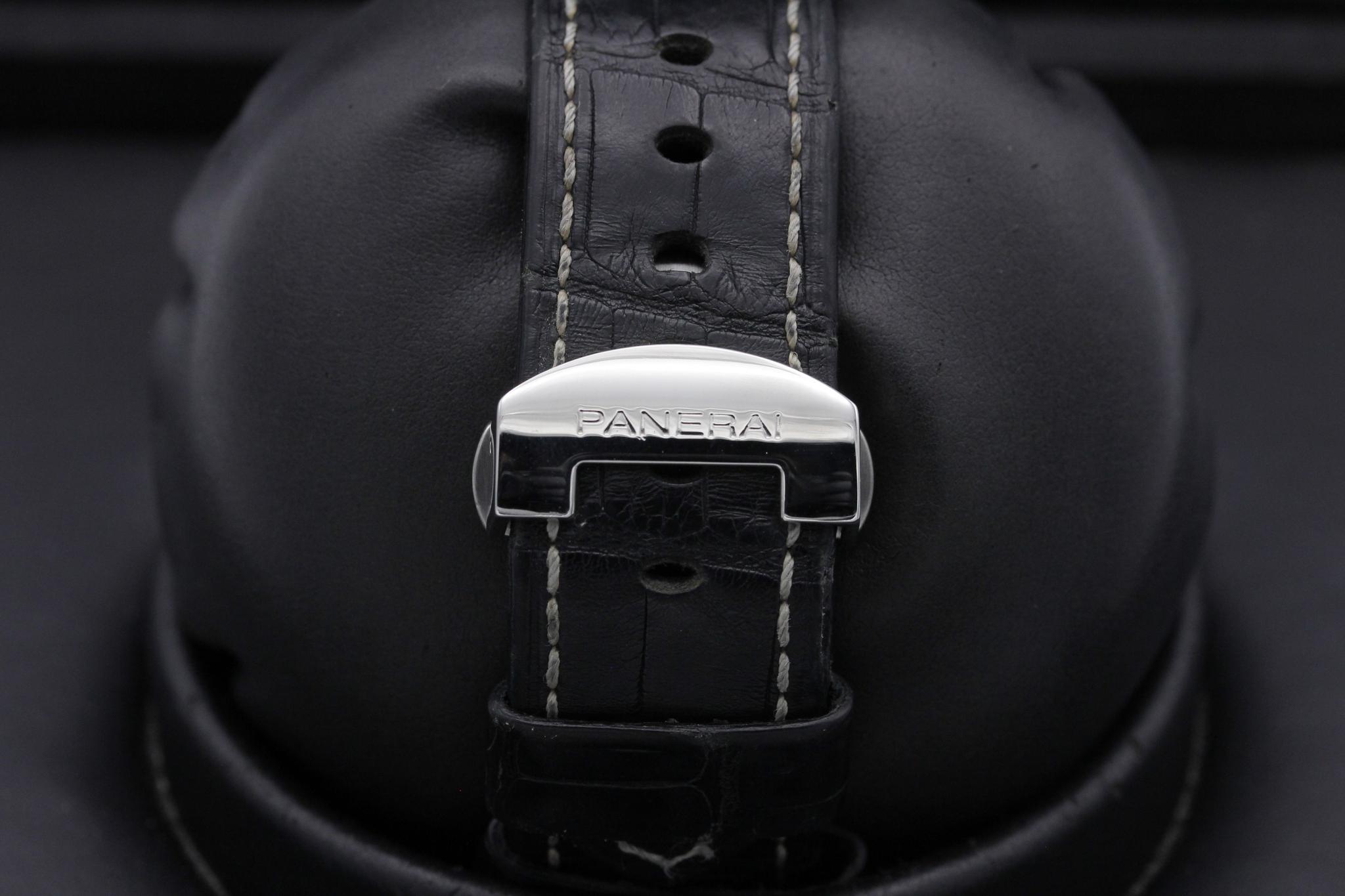 Watch Image 8