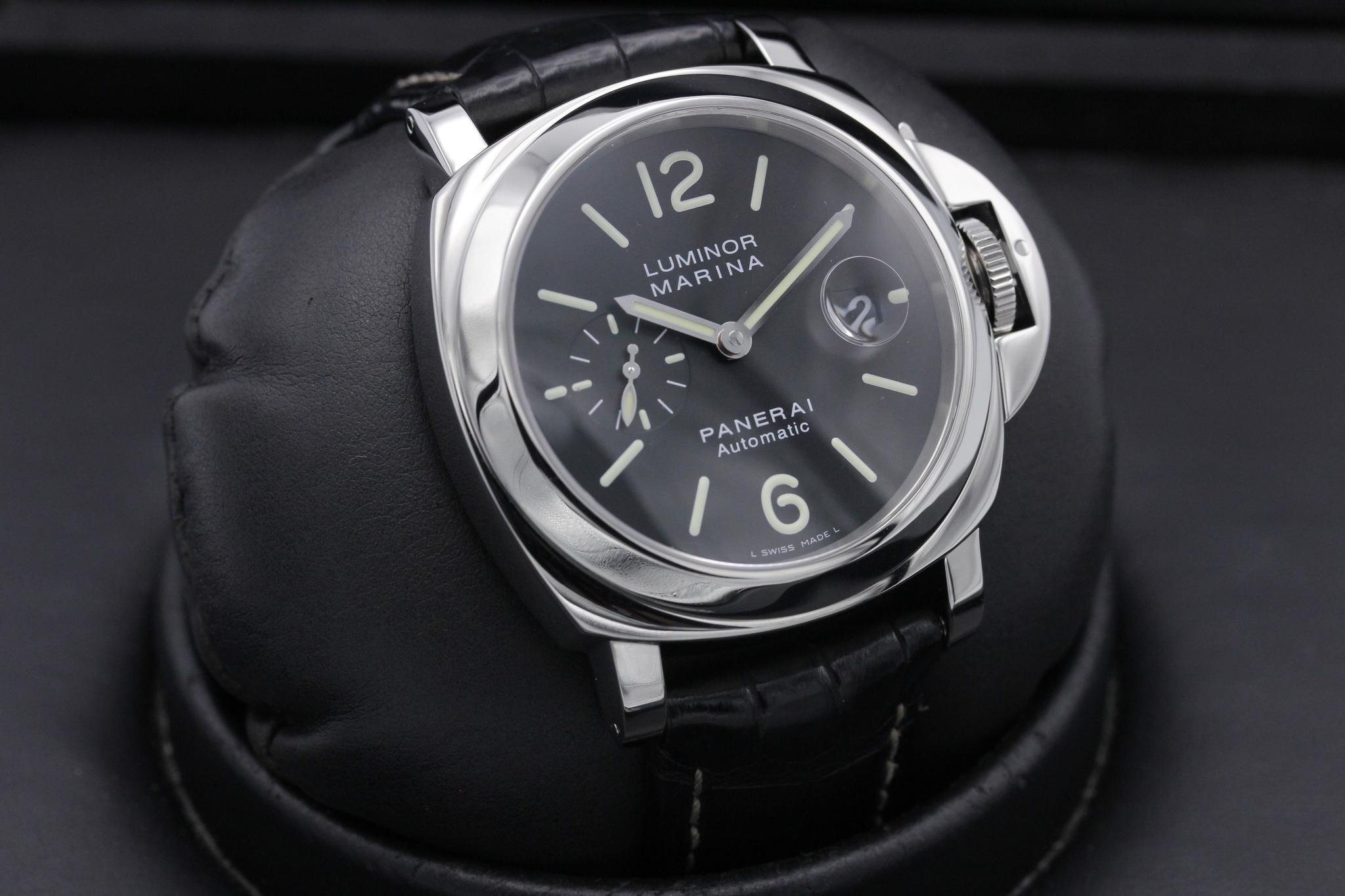 Watch Image 10