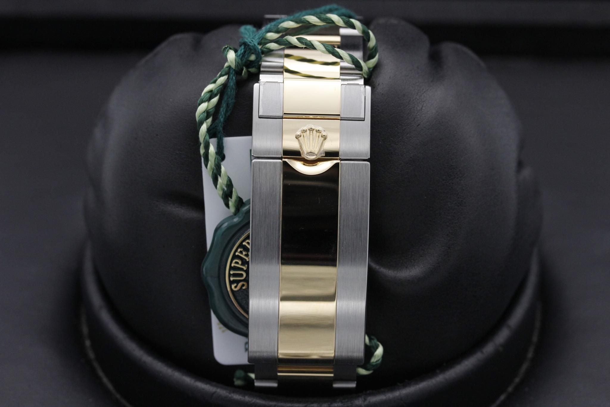 Watch Image 8