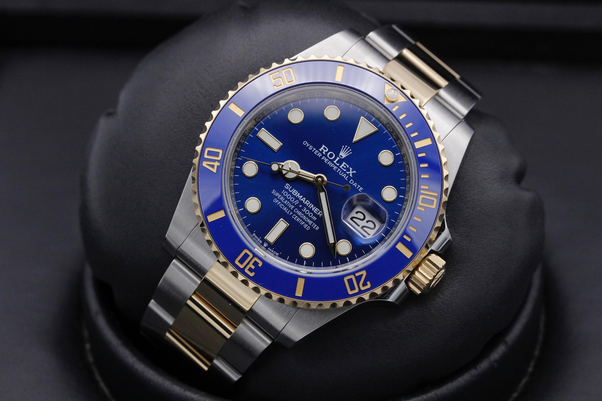 Watch Image 9