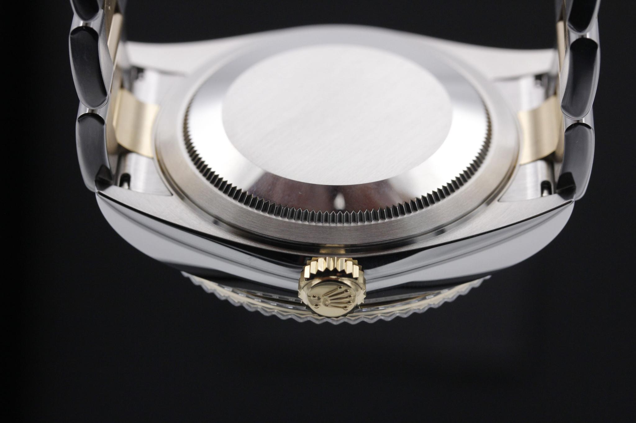 Watch Image 7