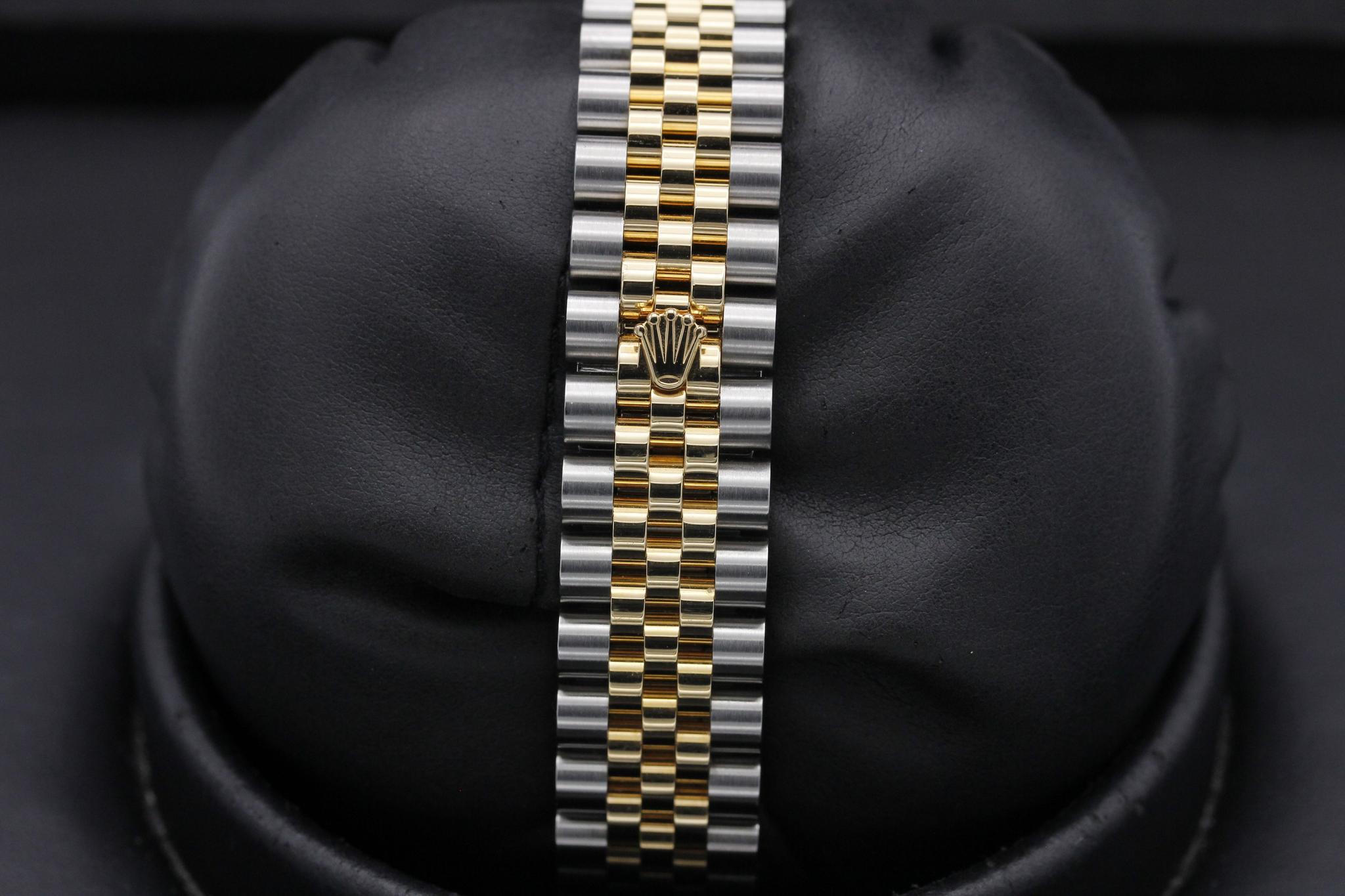 Watch Image 8