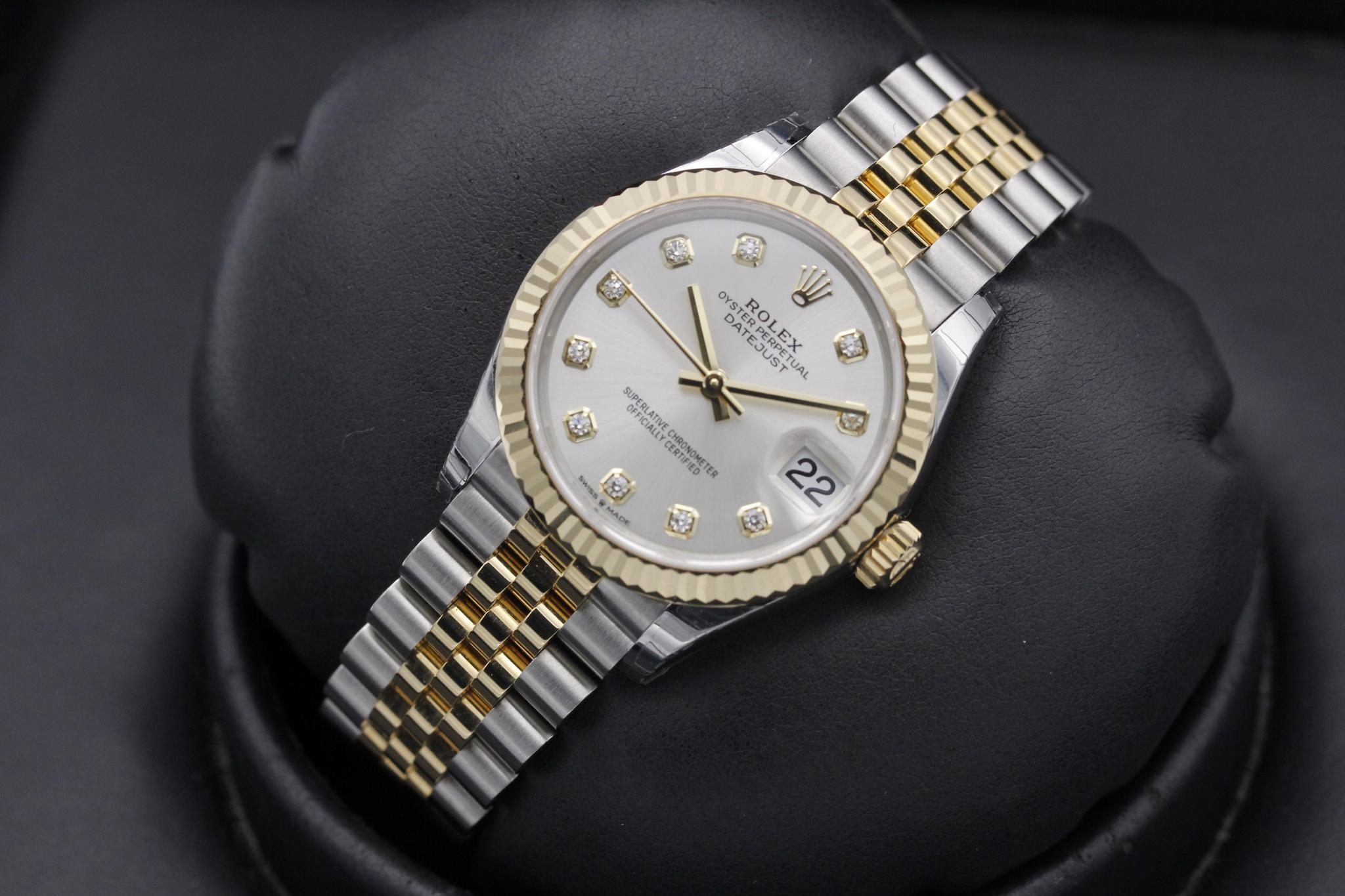 Watch Image 9