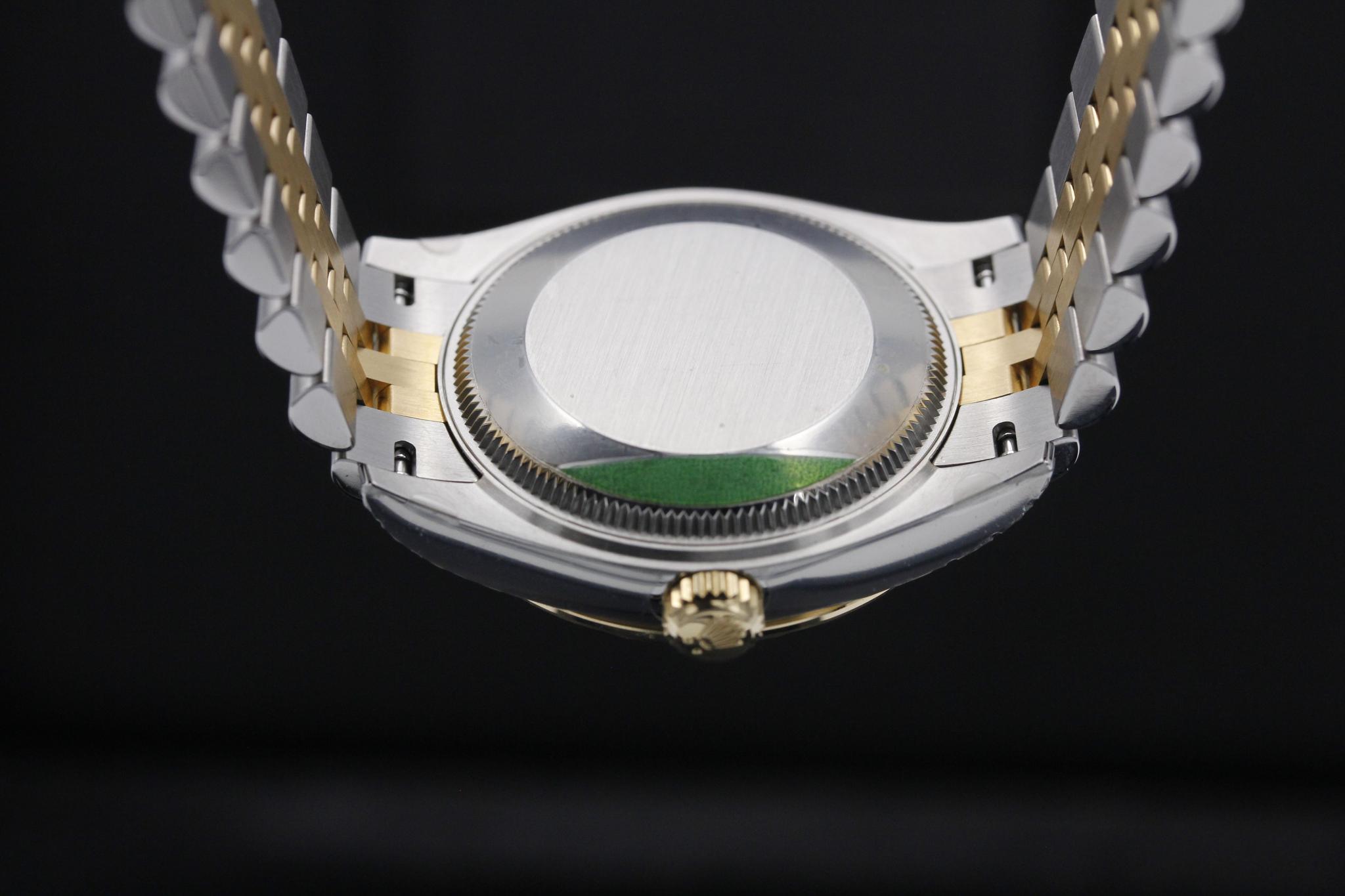 Watch Image 7