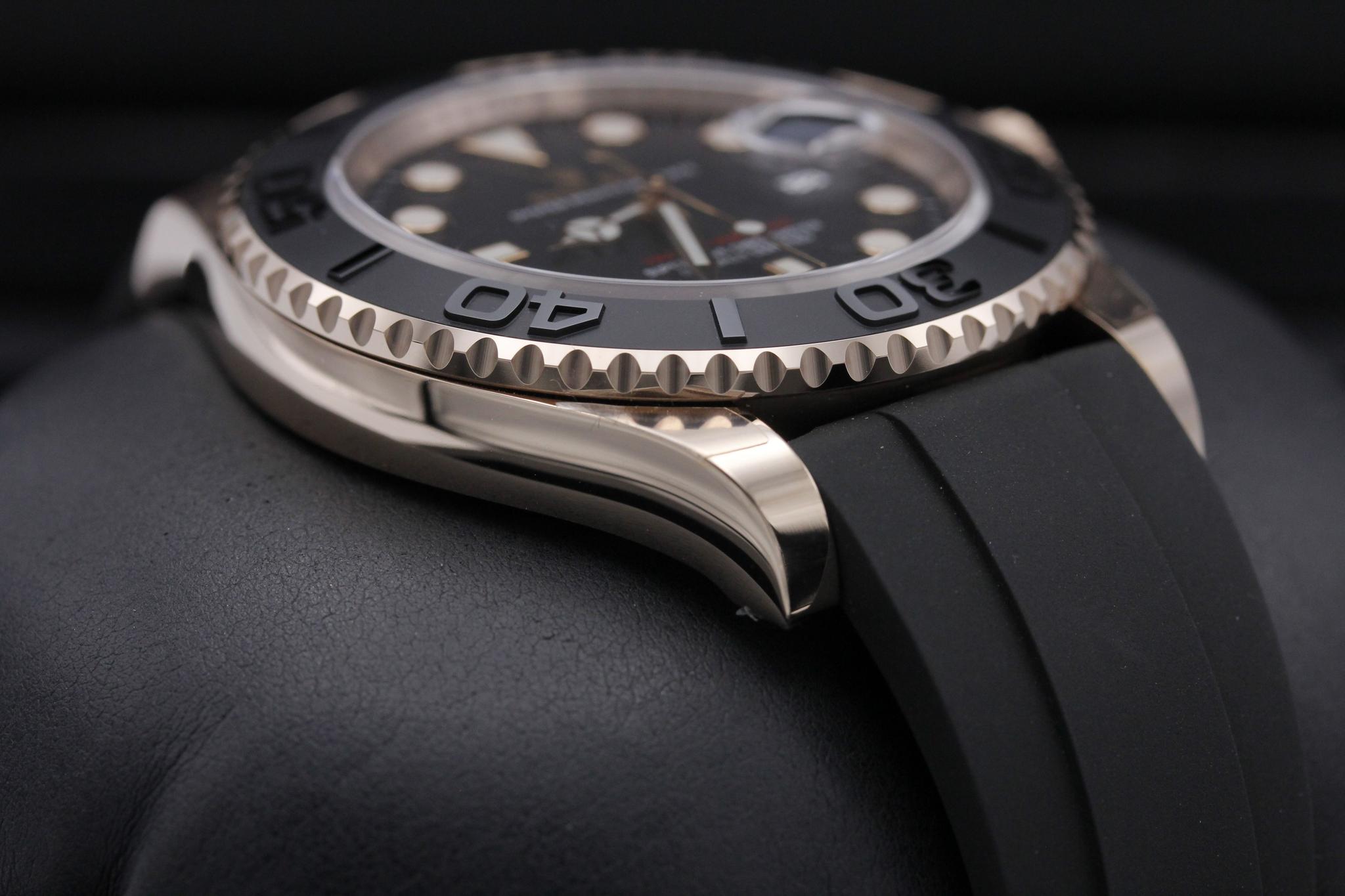 Watch Image 6