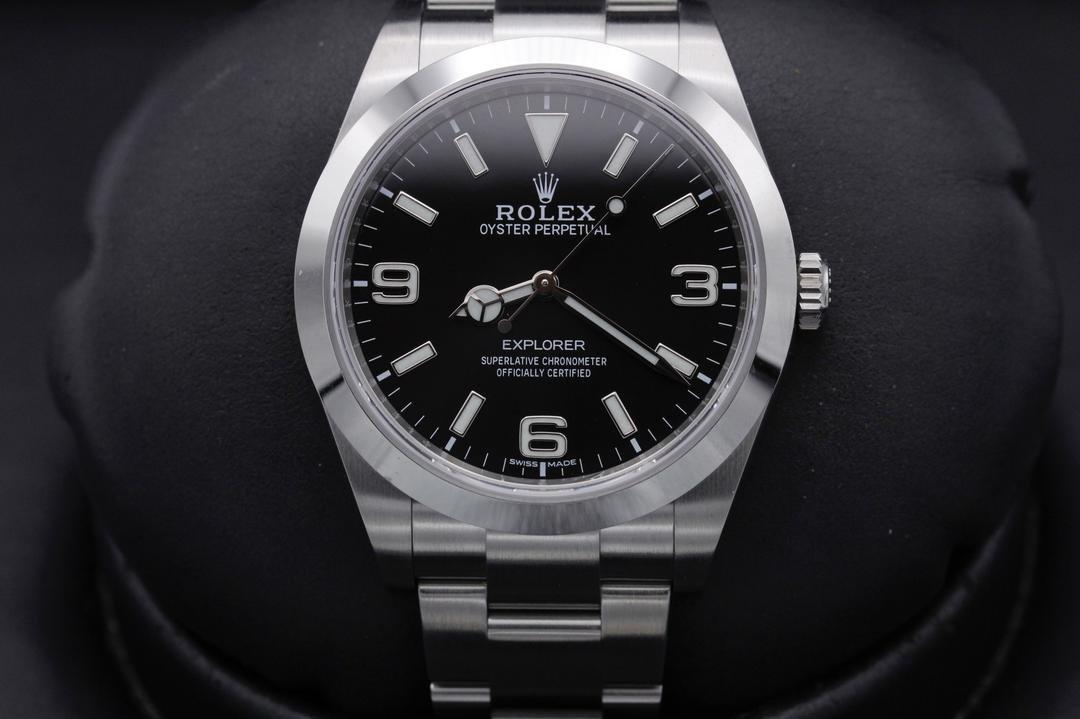 Rolex Explorer I 214270