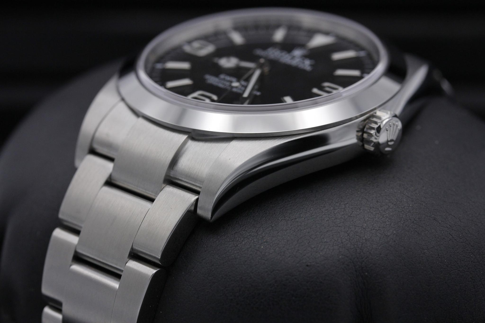 Watch Image 2