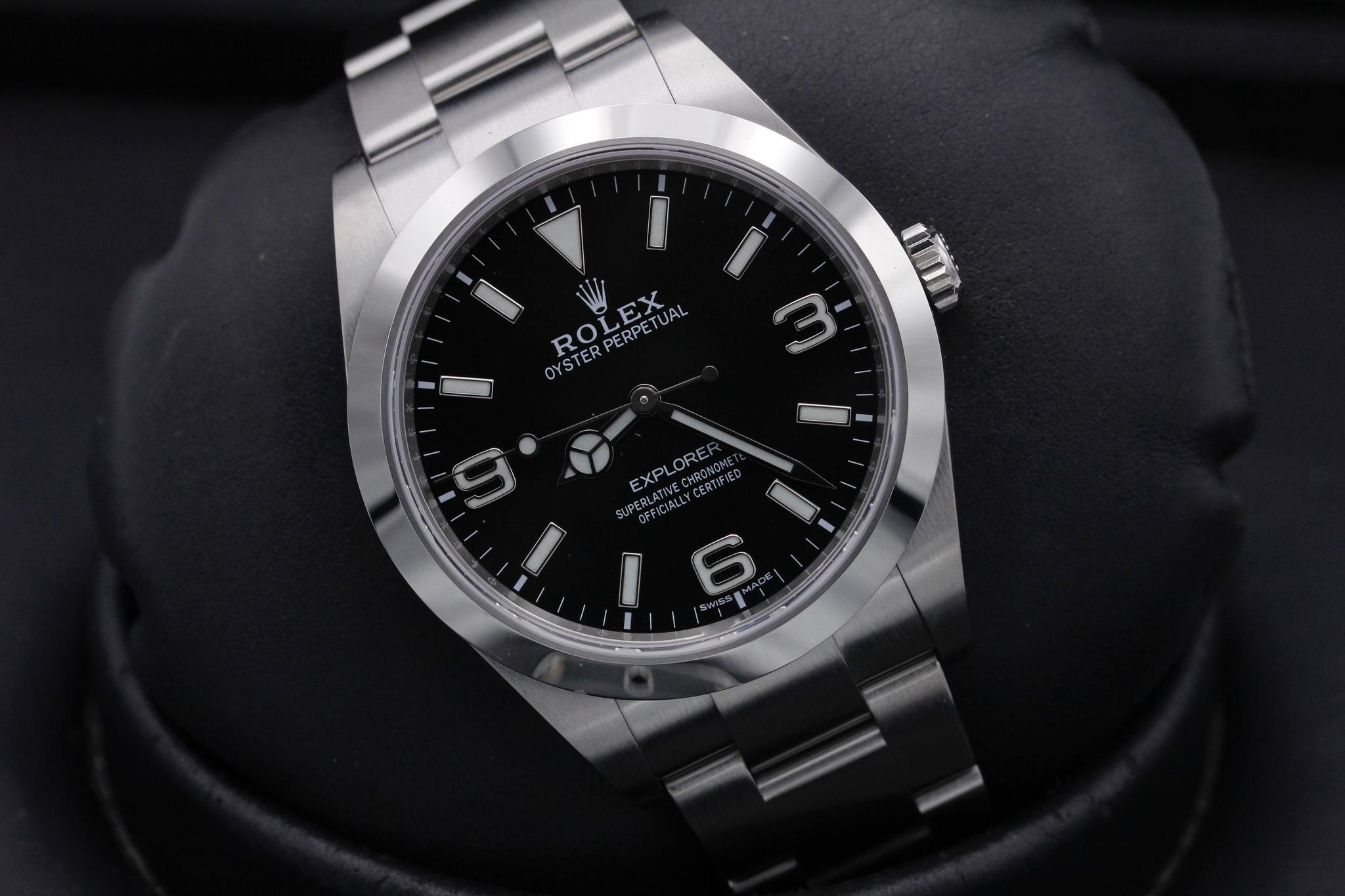 Watch Image 9