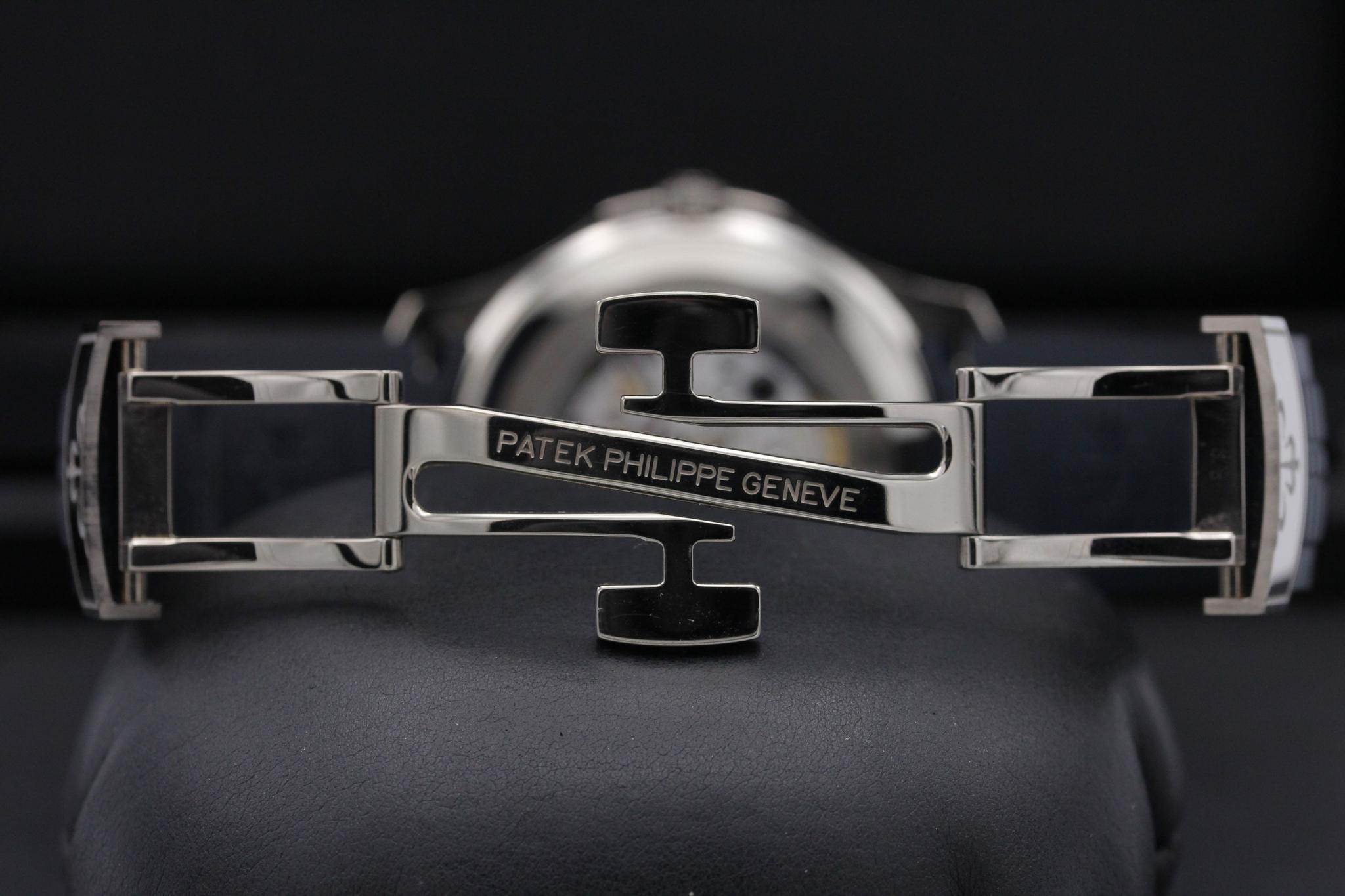Watch Image 9